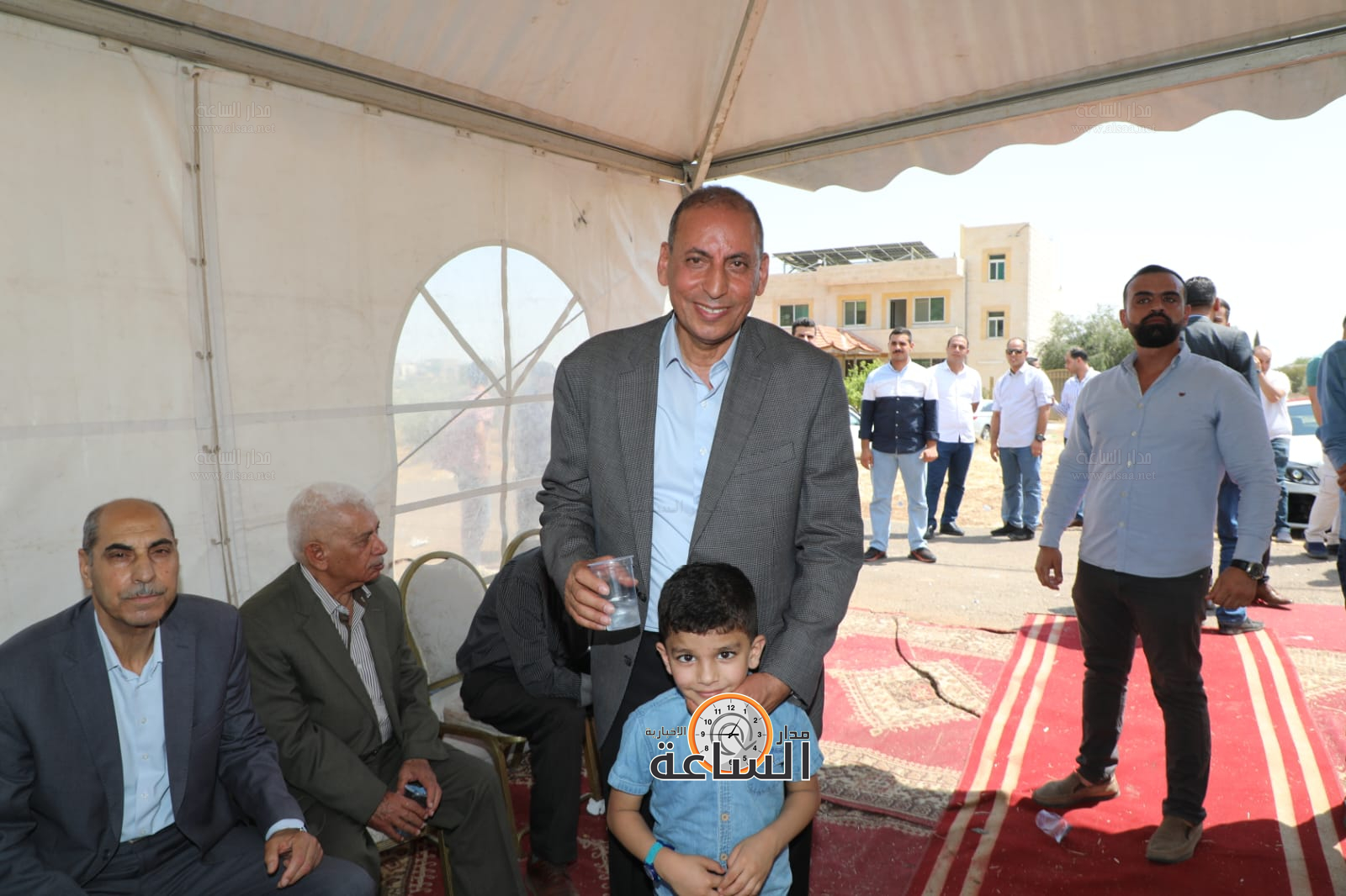 Madar Al-Saa Images 0.0731730343472079