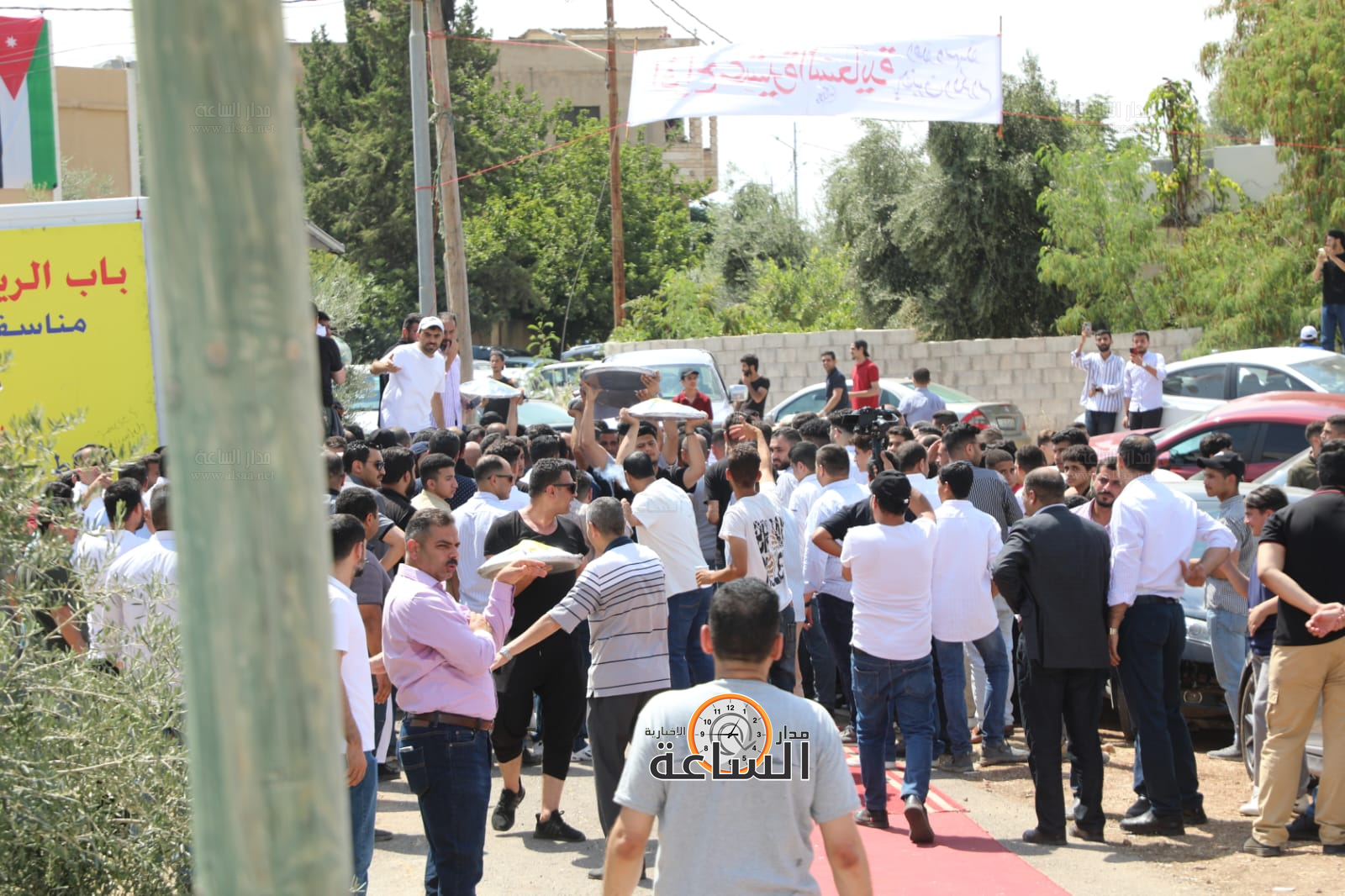 Madar Al-Saa Images 0.8839137601420024