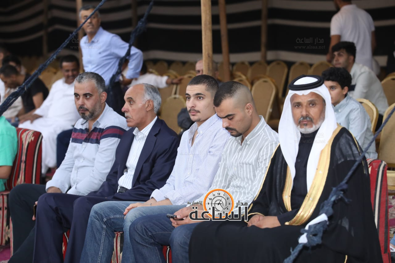 Madar Al-Saa Images 0.32717287760415426