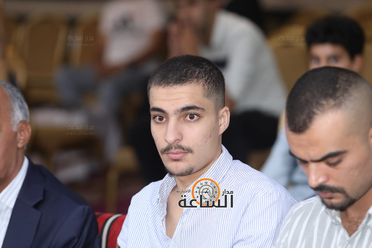 Madar Al-Saa Images 0.43965725590802207