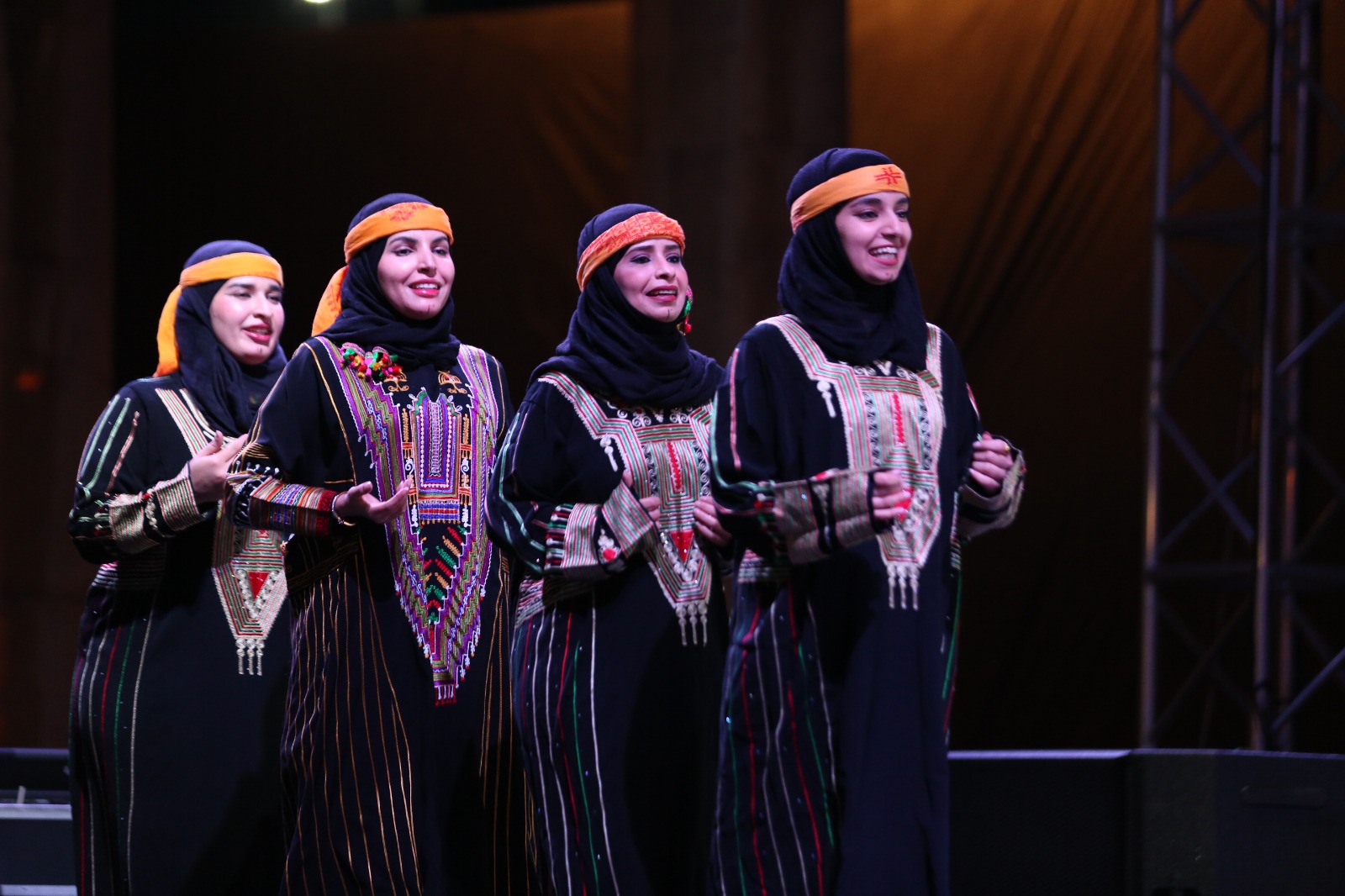 Madar Al-Saa Images 0.7405131375792001