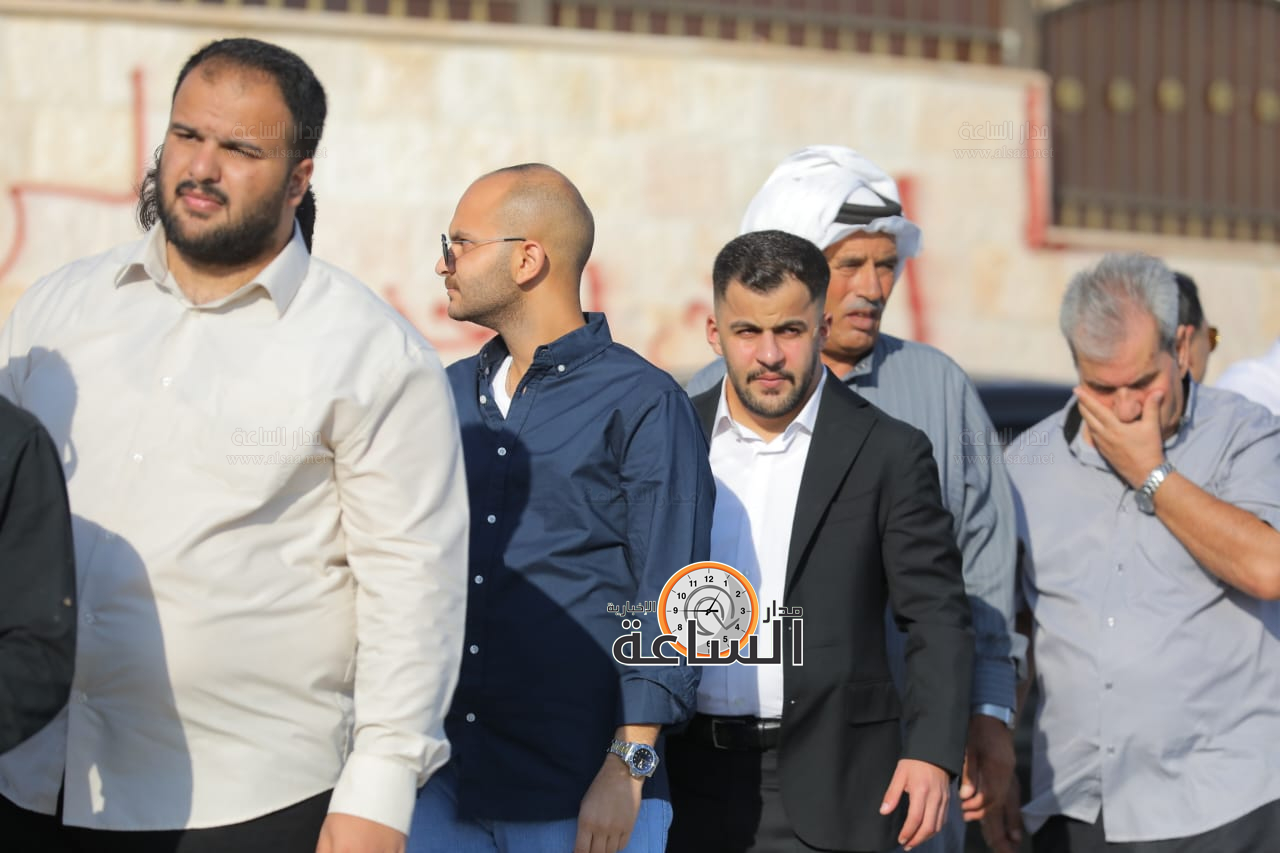 Madar Al-Saa Images 0.8979131656851989