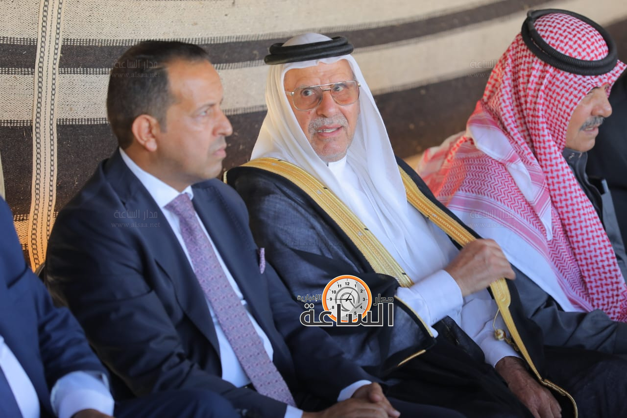 Madar Al-Saa Images 0.10553308770710035