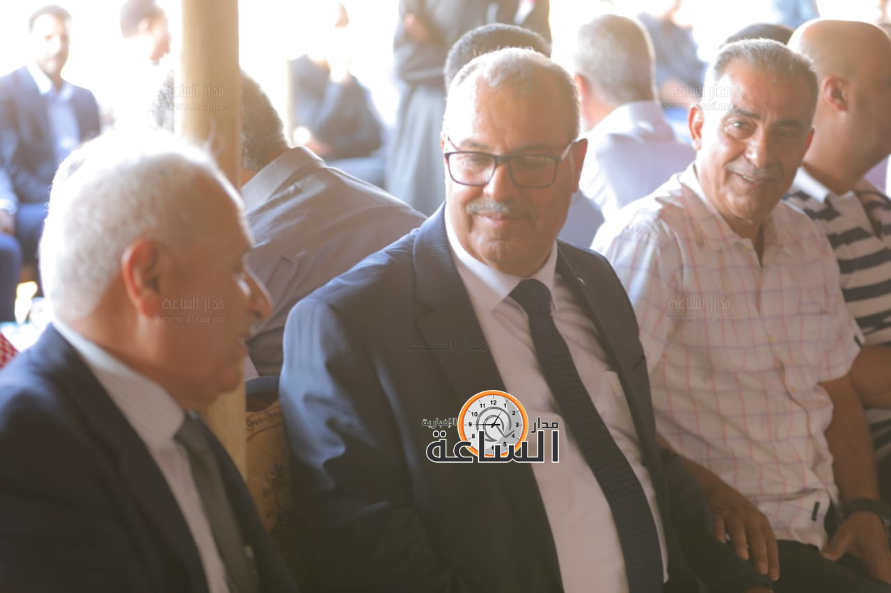 Madar Al-Saa Images 0.3524702120840808