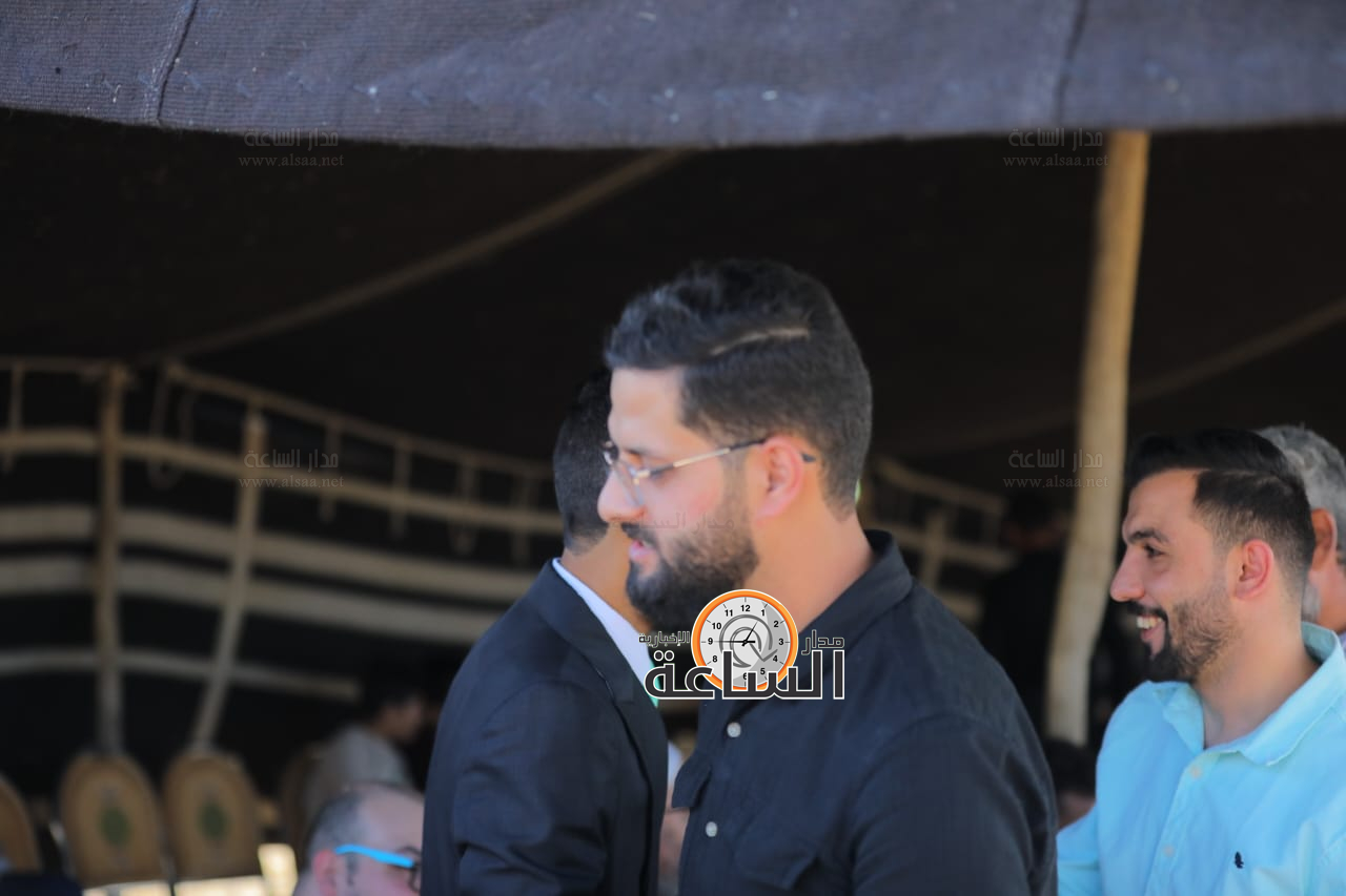 Madar Al-Saa Images 0.8513878031277173