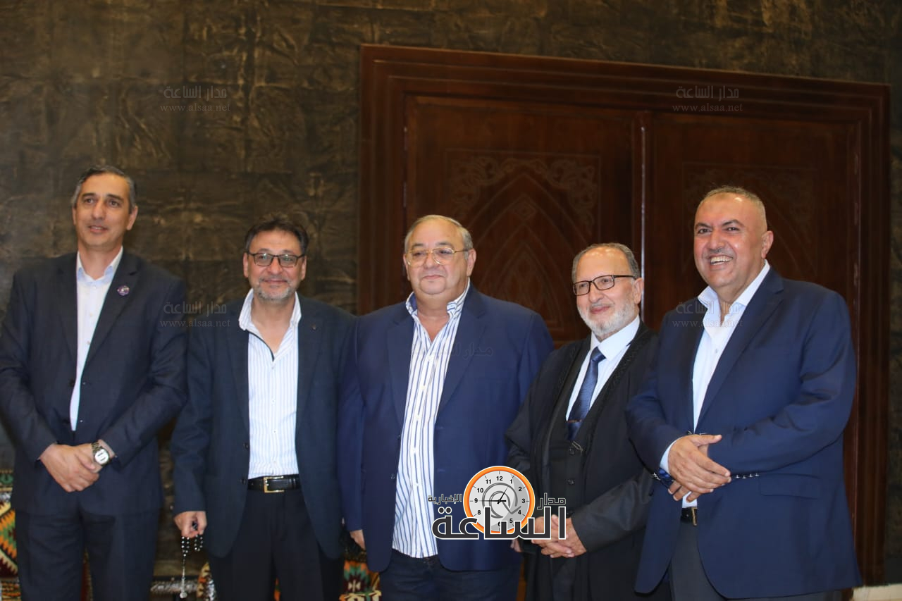 Madar Al-Saa Images 0.8537584786088672