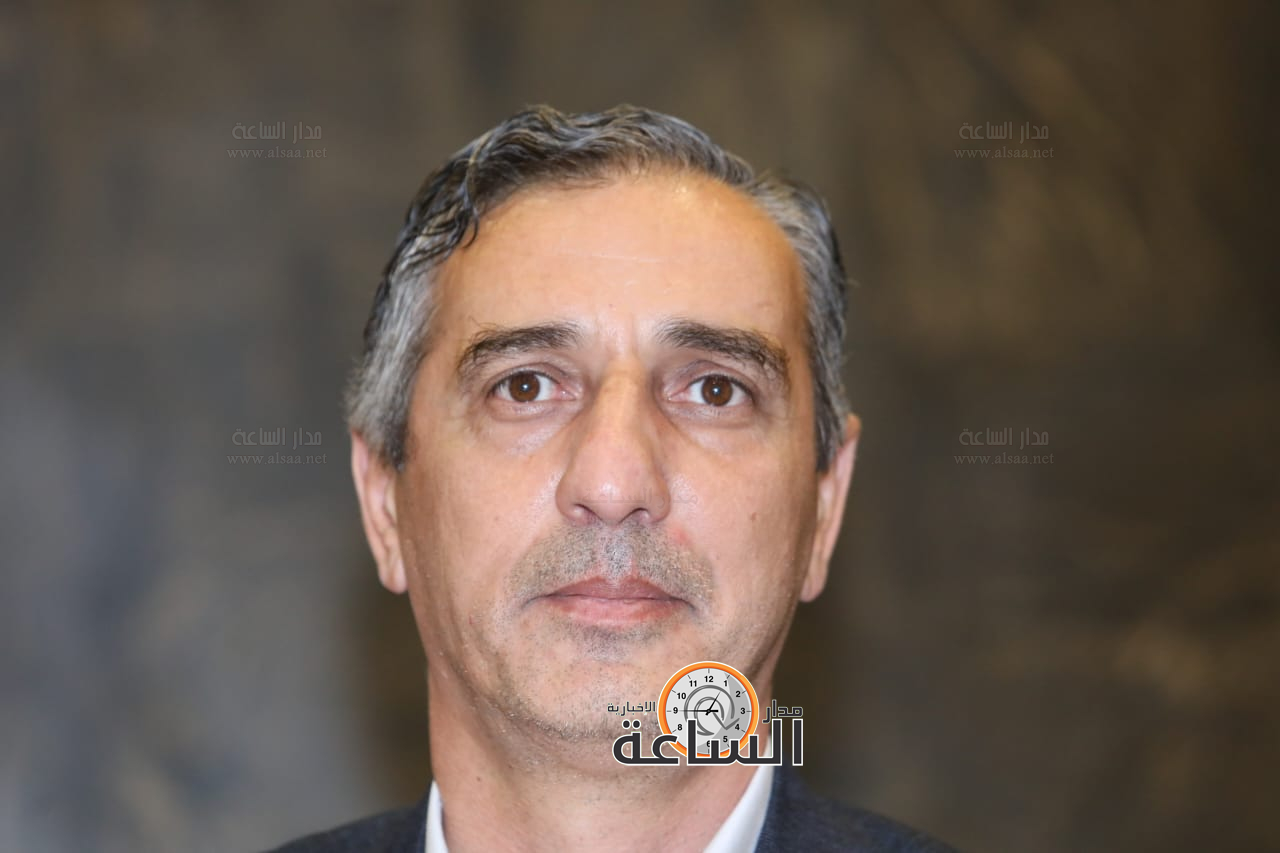 Madar Al-Saa Images 0.8380985799943947