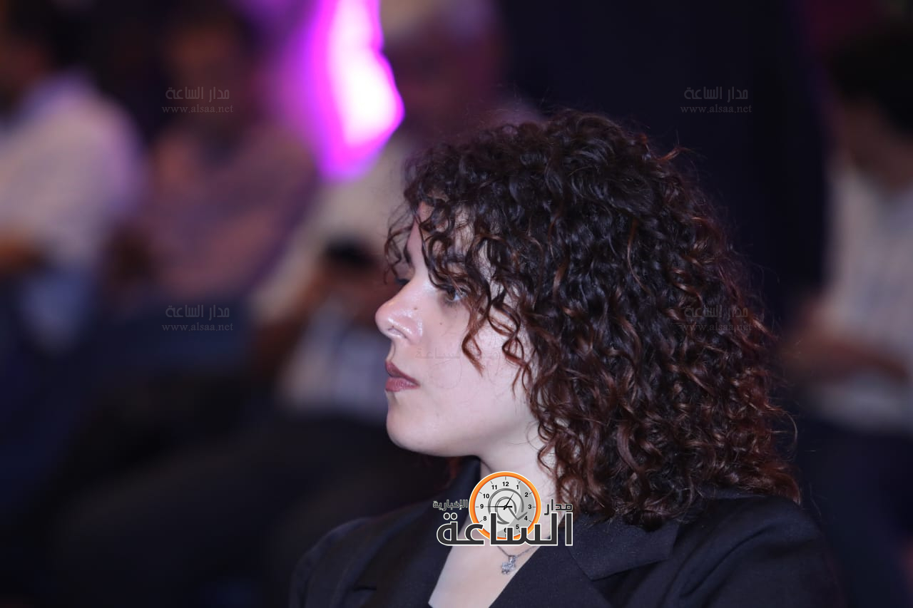 Madar Al-Saa Images 0.9515729417626677