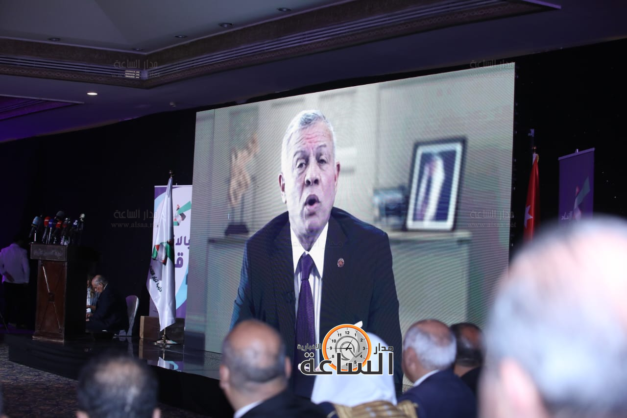 Madar Al-Saa Images 0.07595409883599258