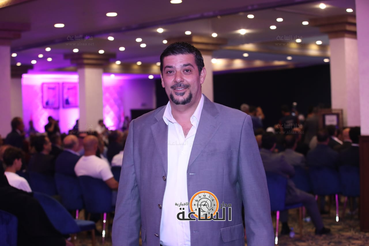 Madar Al-Saa Images 0.9368230879687032