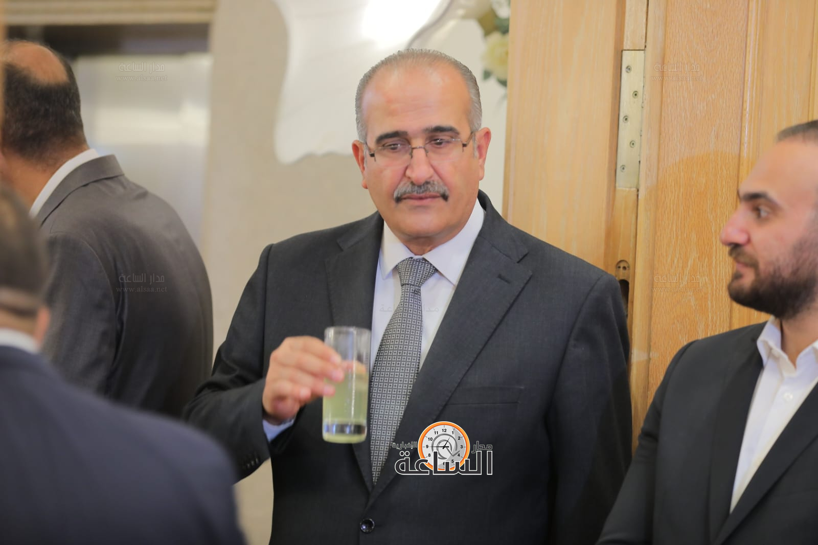 Madar Al-Saa Images 0.2535077709202054