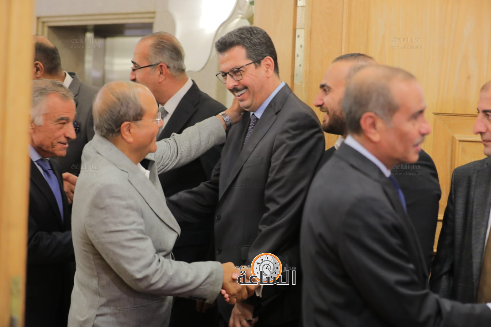 Madar Al-Saa Images 0.9223382066023373