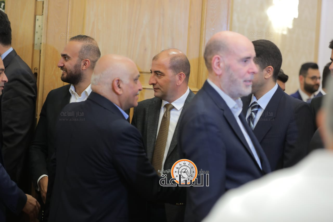 Madar Al-Saa Images 0.15270961764814728