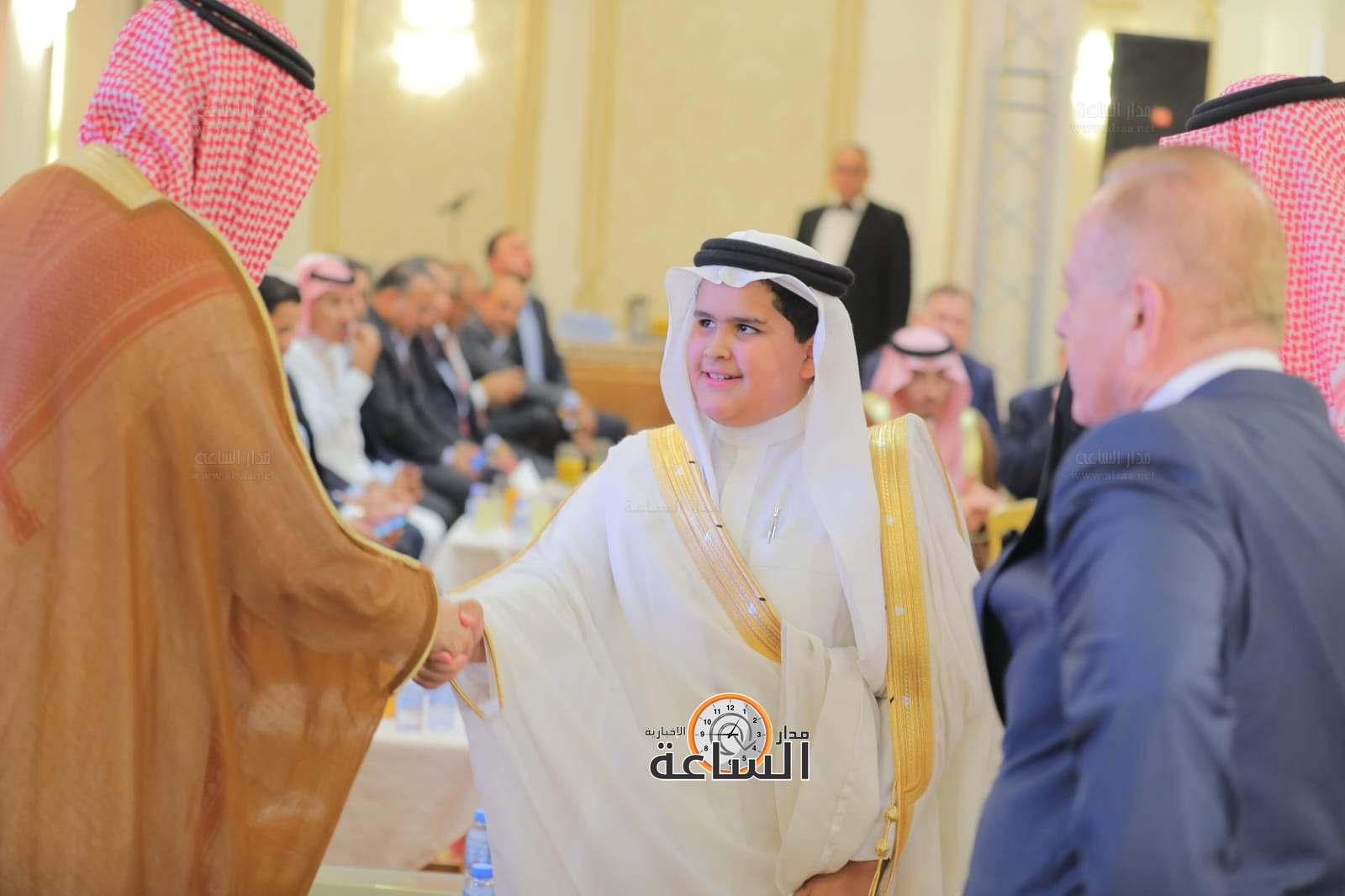 Madar Al-Saa Images 0.8892030403247095