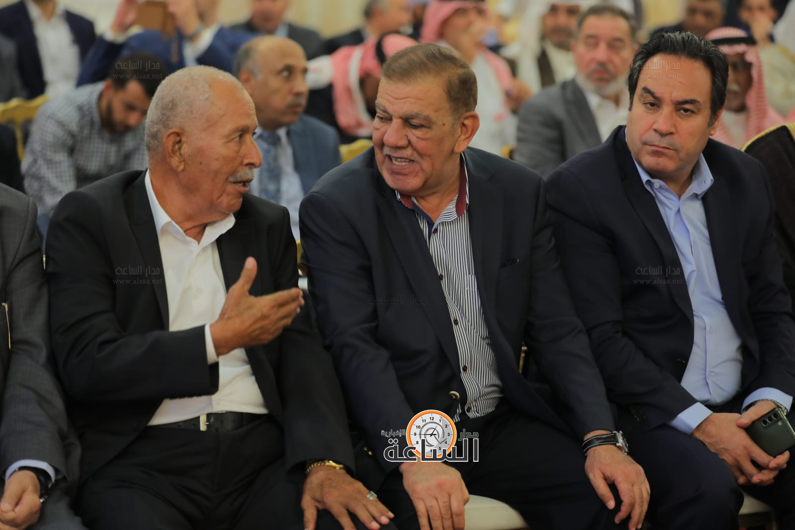 Madar Al-Saa Images 0.4374575192262449