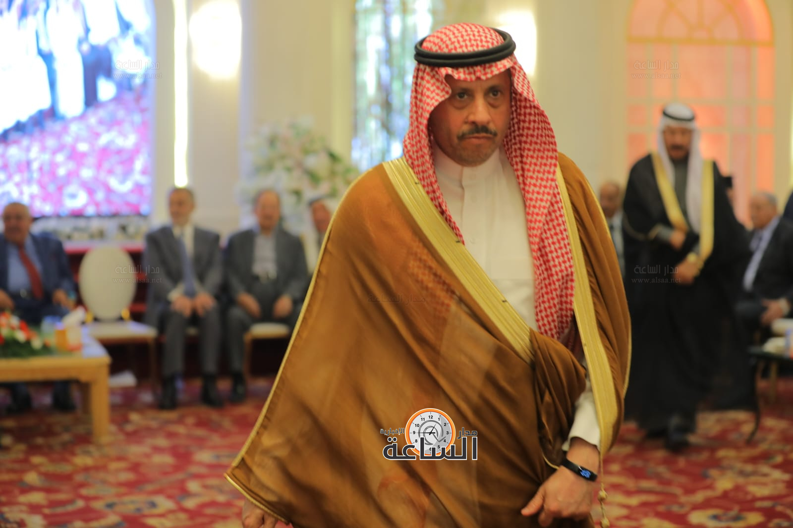 Madar Al-Saa Images 0.7467140598918367