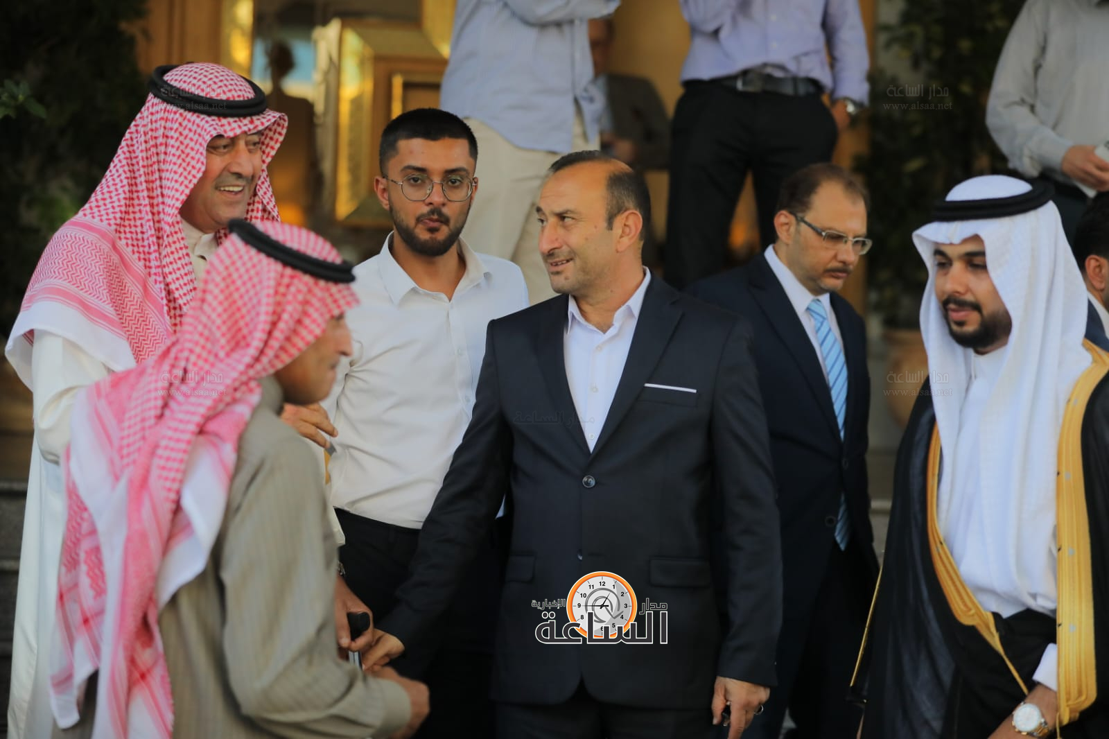 Madar Al-Saa Images 0.2305599222011312