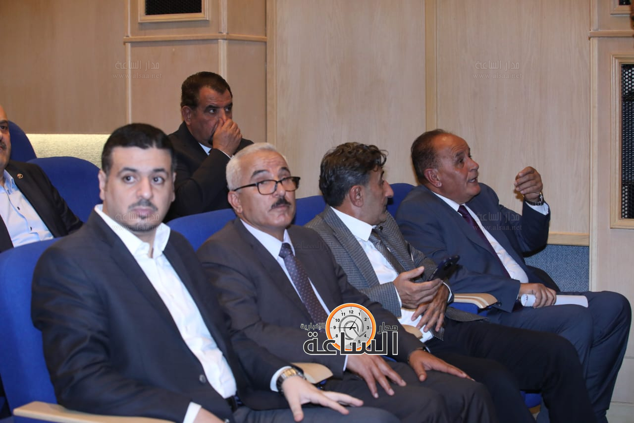 Madar Al-Saa Images 0.08133160065132583