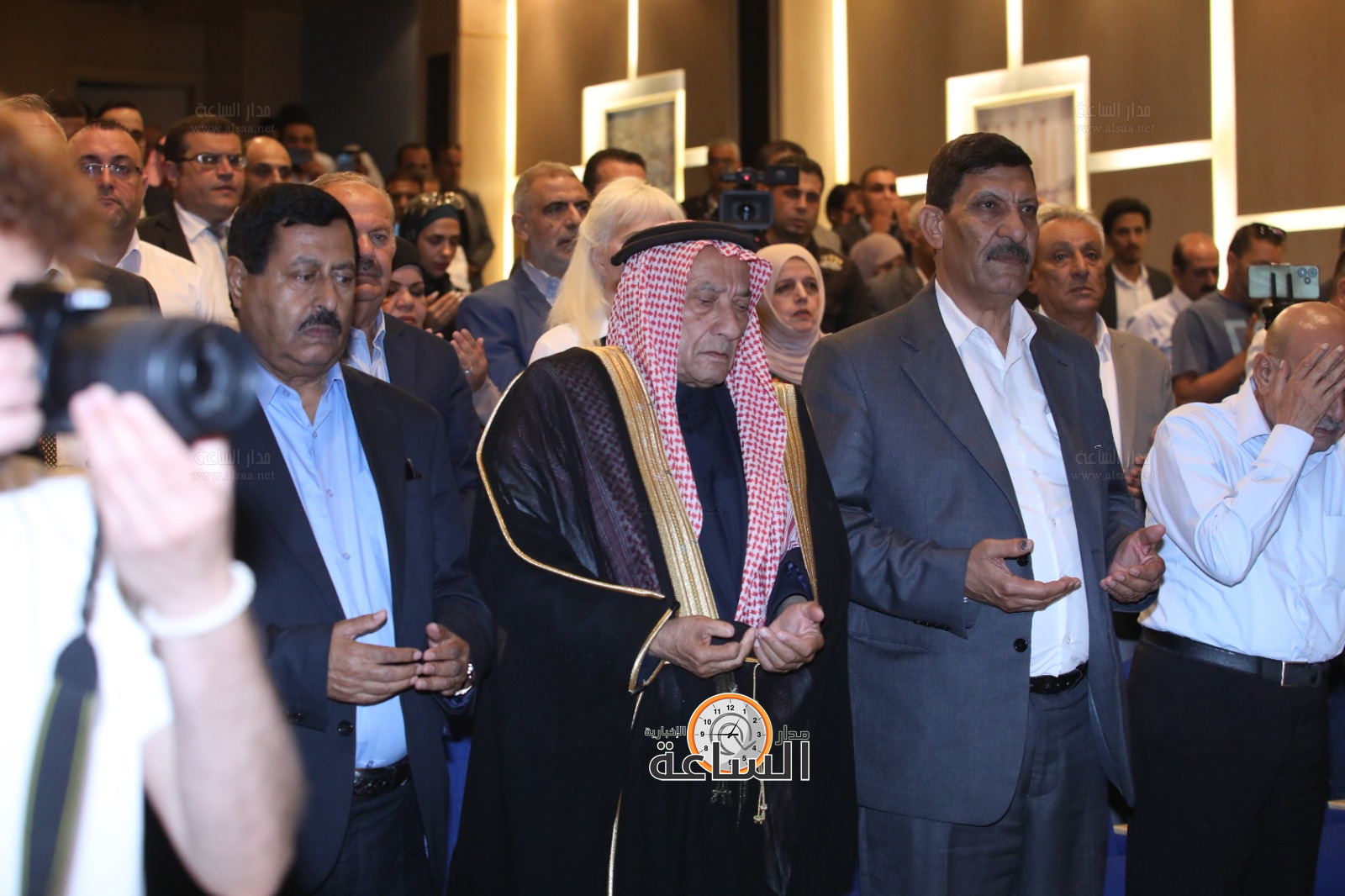 Madar Al-Saa Images 0.7483916451509551