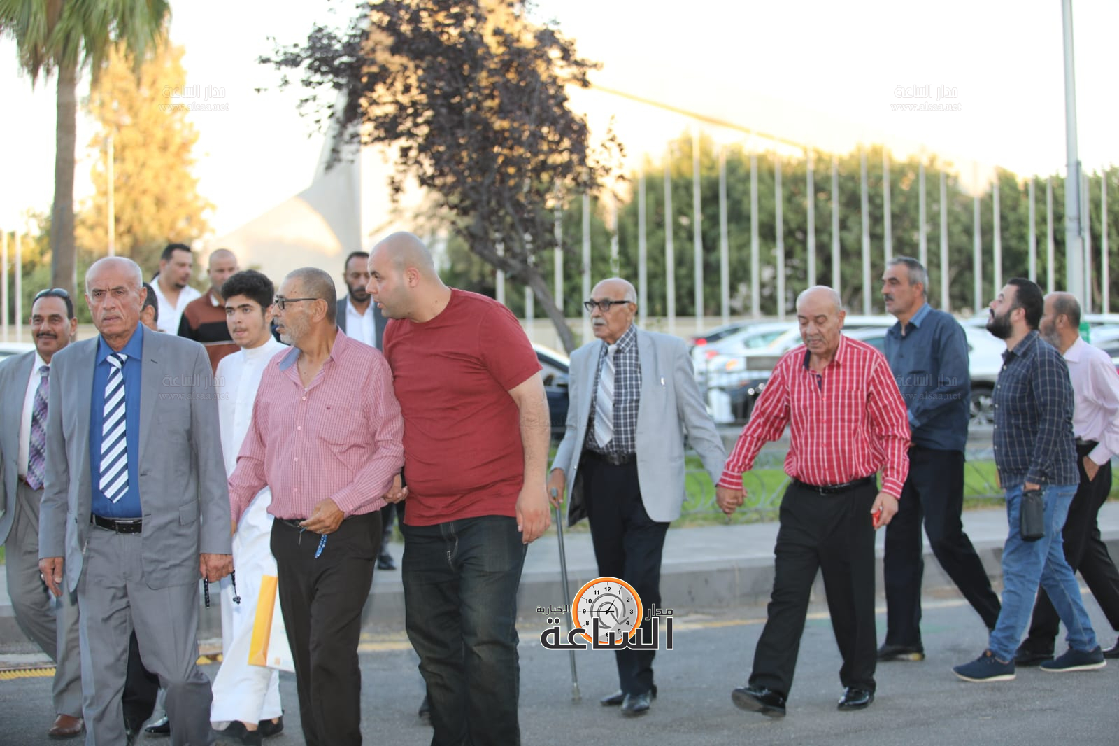 Madar Al-Saa Images 0.1528472383544477