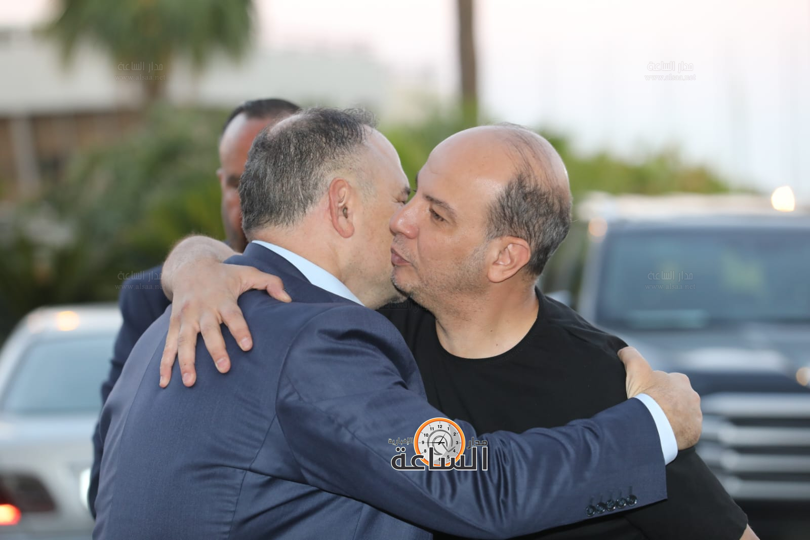 Madar Al-Saa Images 0.6830753497274609