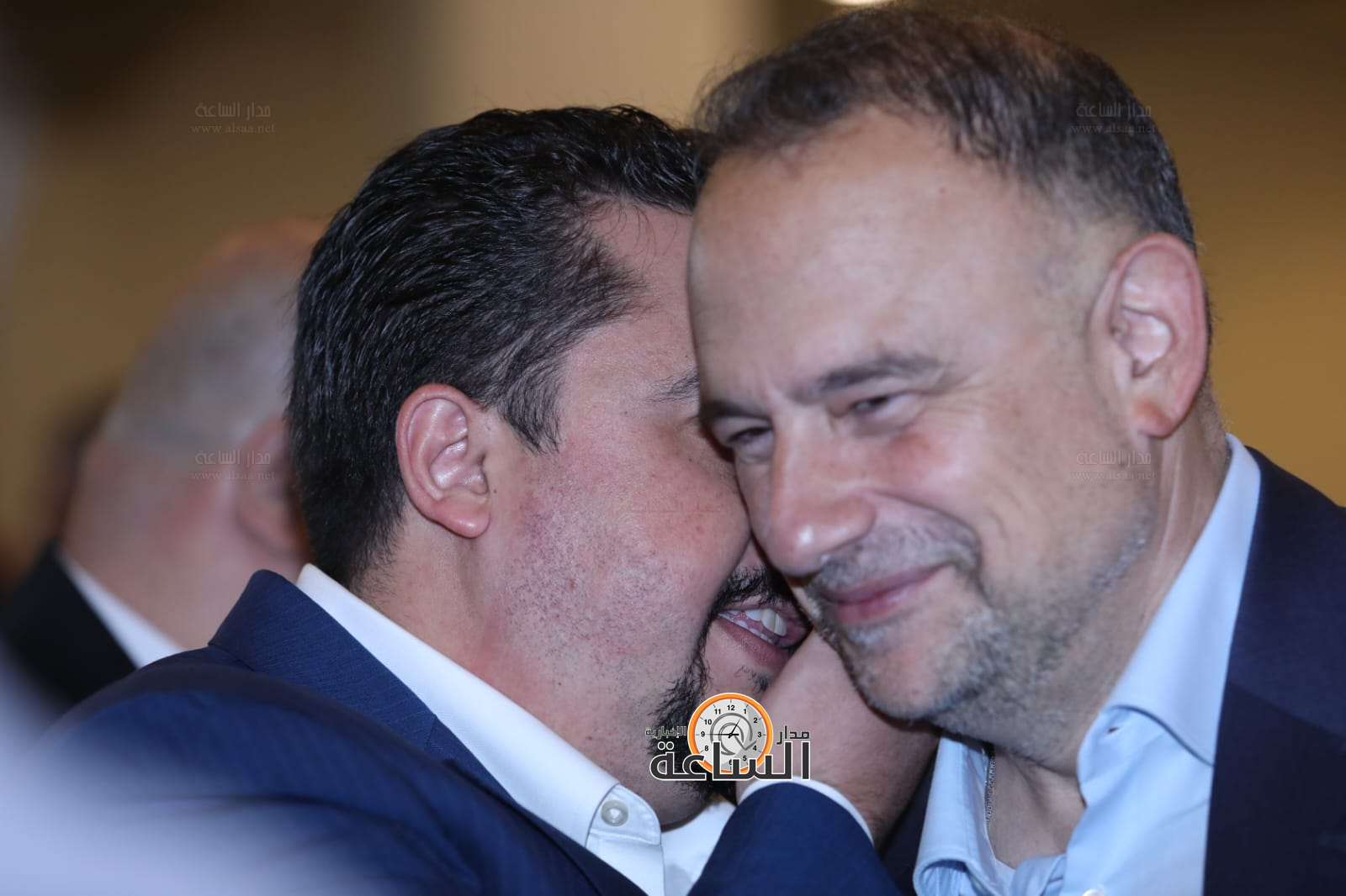 Madar Al-Saa Images 0.8999294137029918