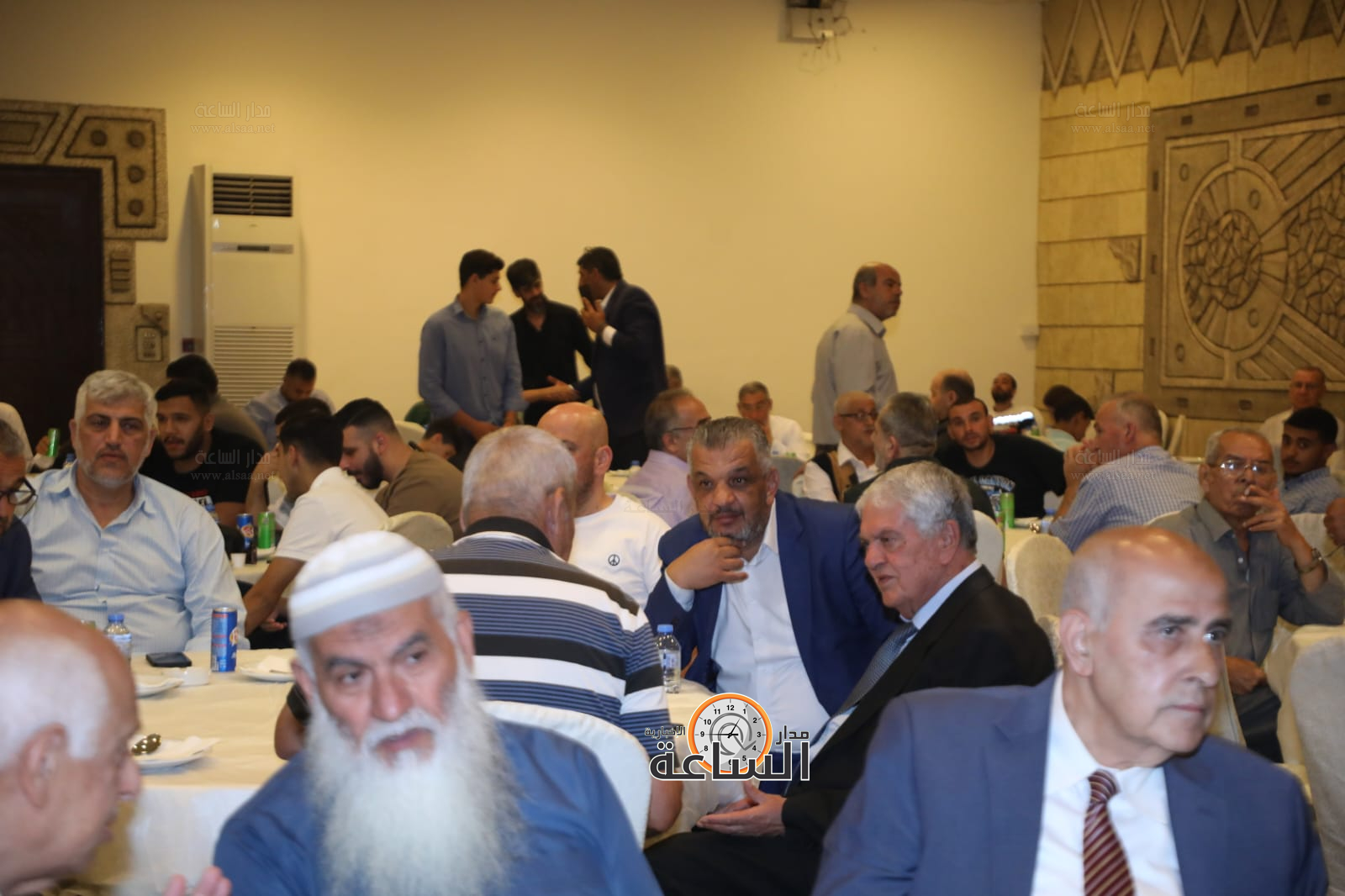 Madar Al-Saa Images 0.7460682443292674