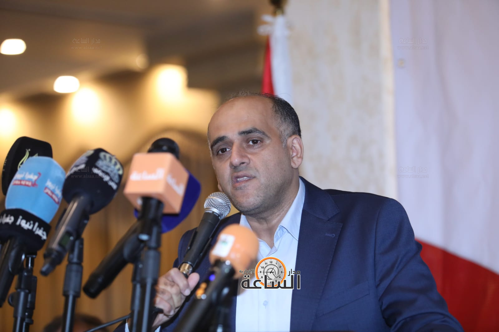 Madar Al-Saa Images 0.9058876882028608