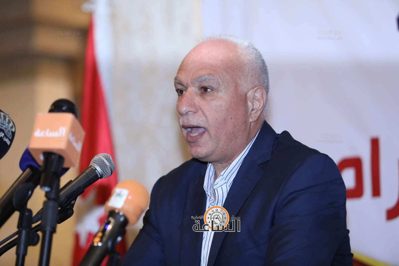 Madar Al-Saa Images 0.4114043276649557