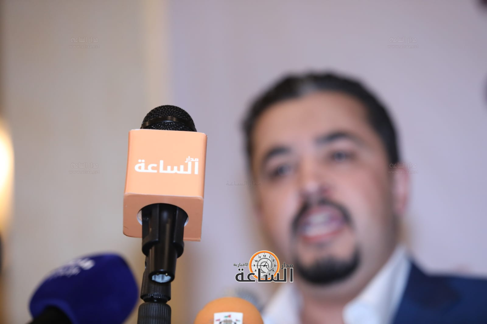 Madar Al-Saa Images 0.4279168510446234