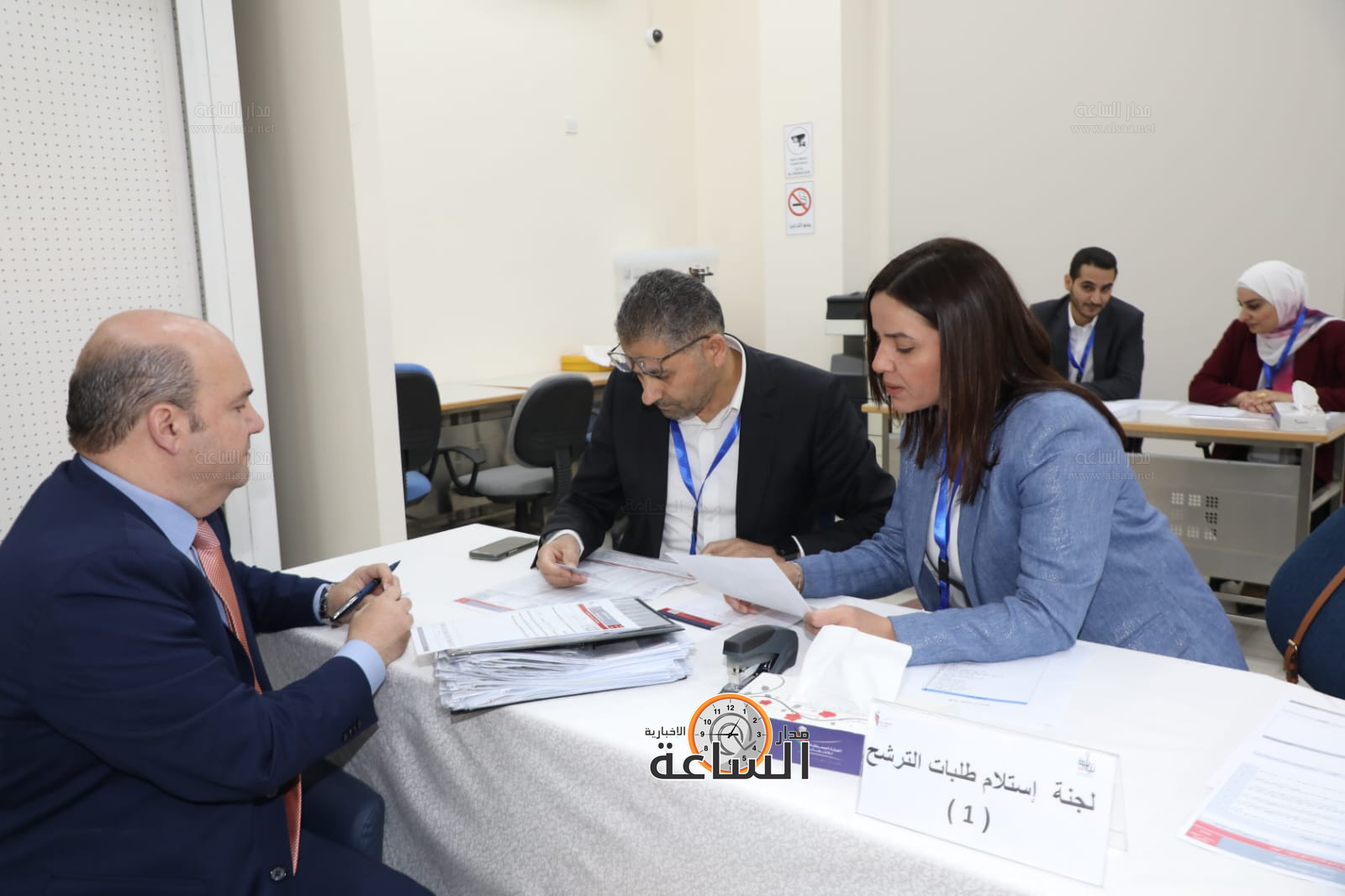 Madar Al-Saa Images 0.40139396387084236