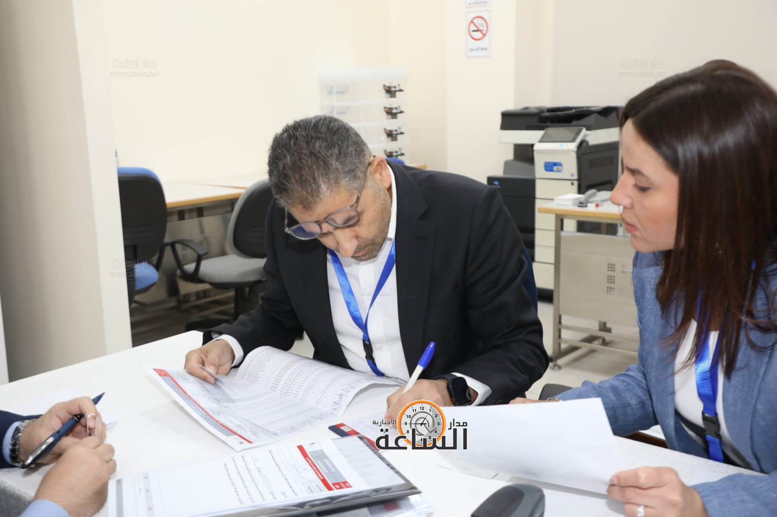 Madar Al-Saa Images 0.8147916257916725