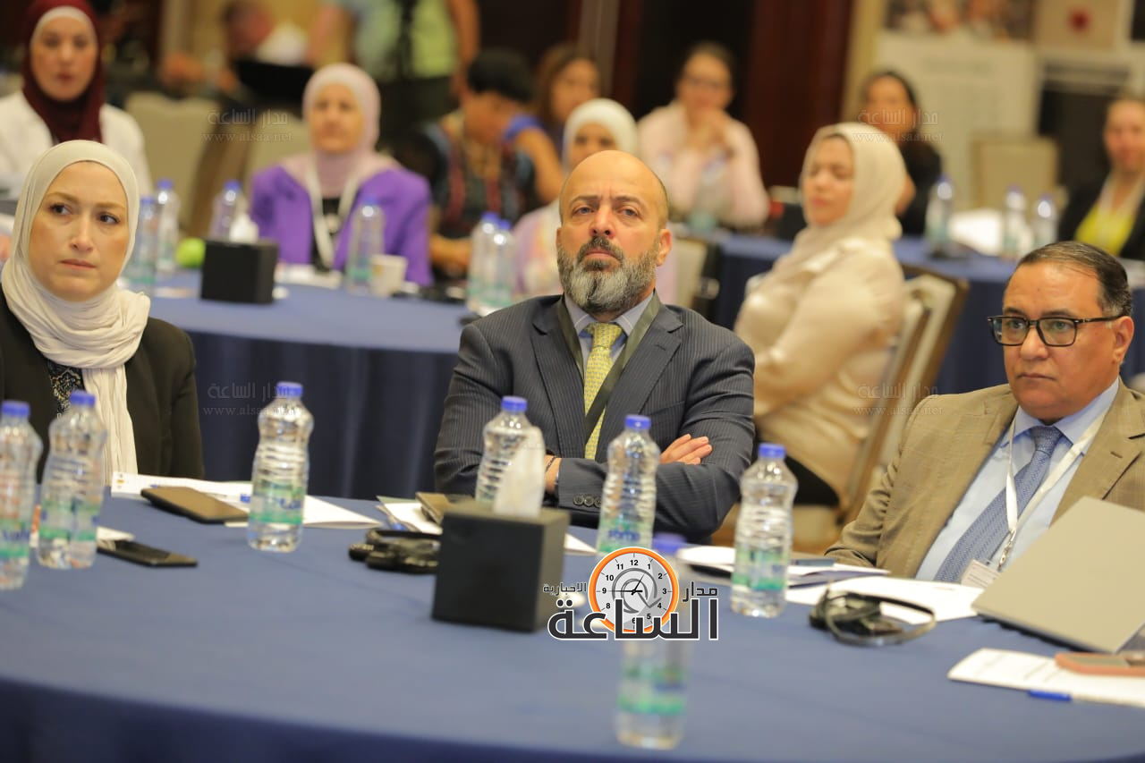 Madar Al-Saa Images 0.8324839479844723