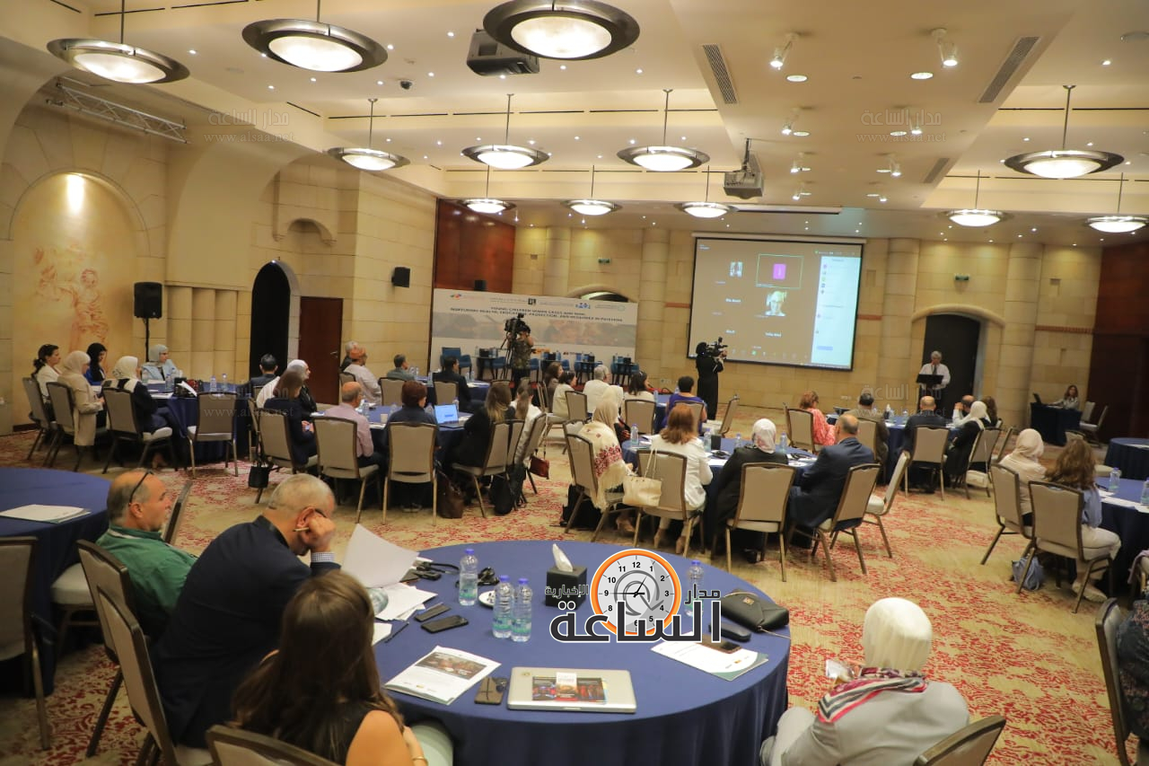 Madar Al-Saa Images 0.8720792329575779