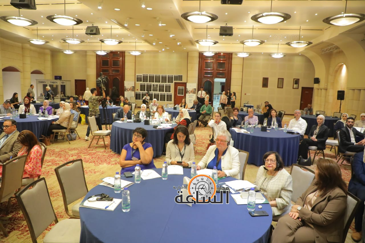 Madar Al-Saa Images 0.4884175449860937