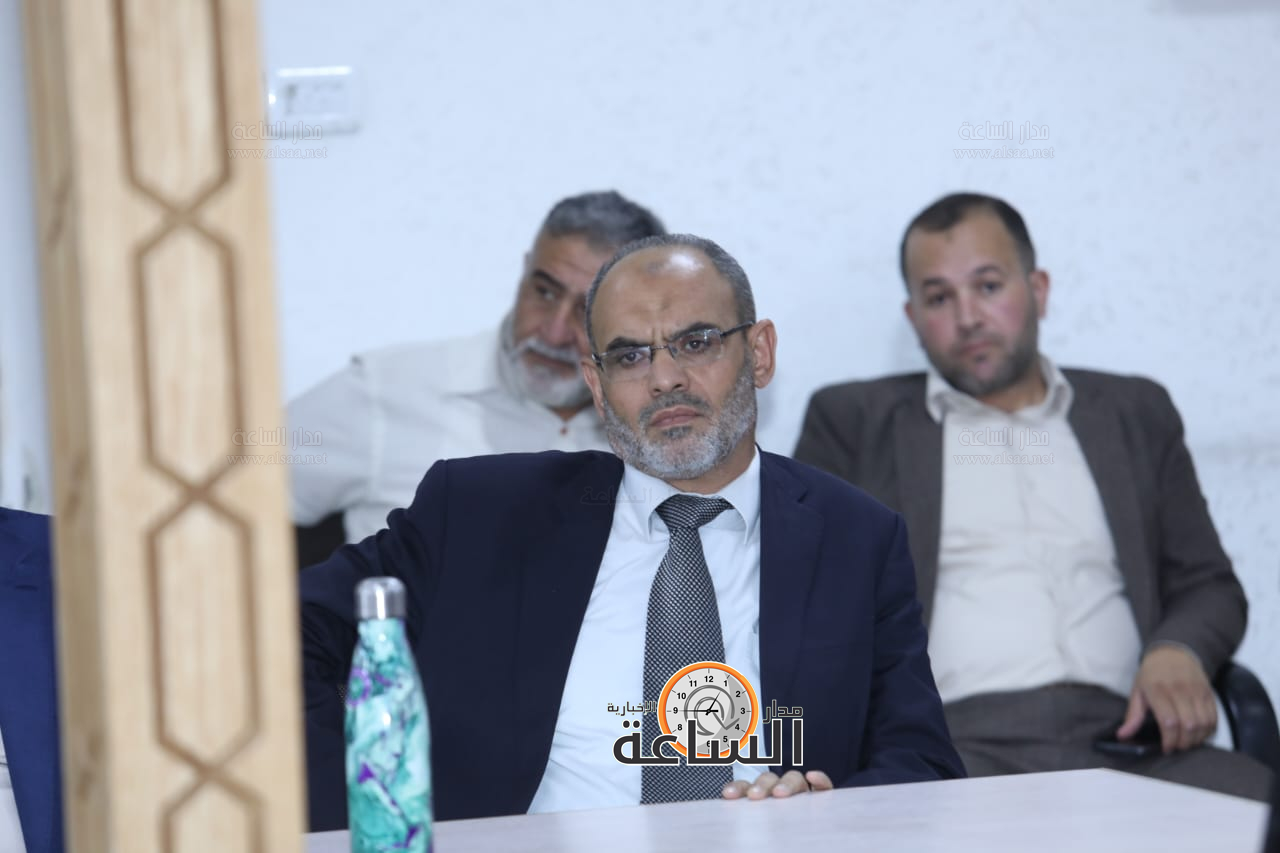 Madar Al-Saa Images 0.9486590765126746