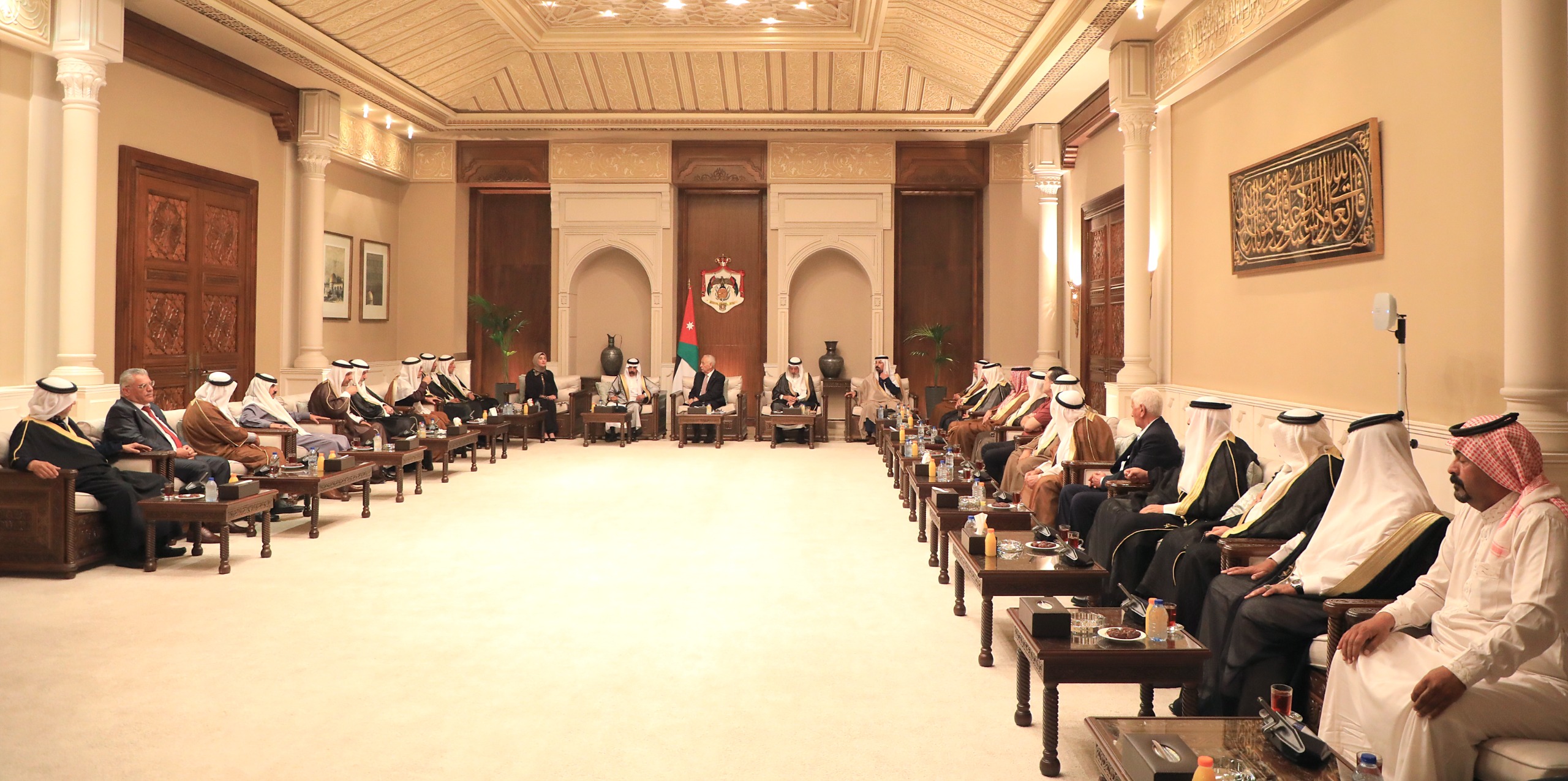 Madar Al-Saa Images 0.1640357266857695