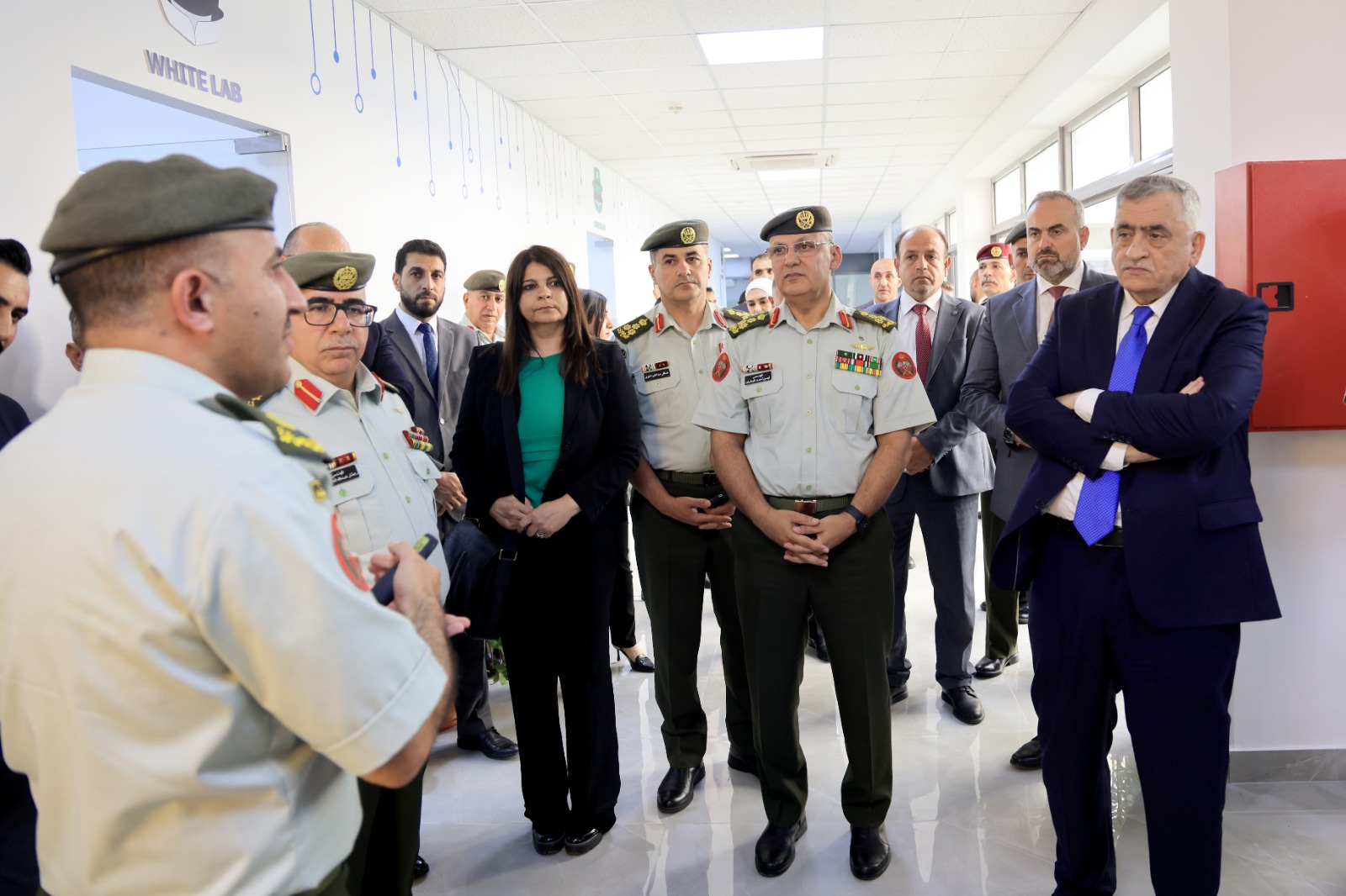 Madar Al-Saa Images 0.6134474507242977