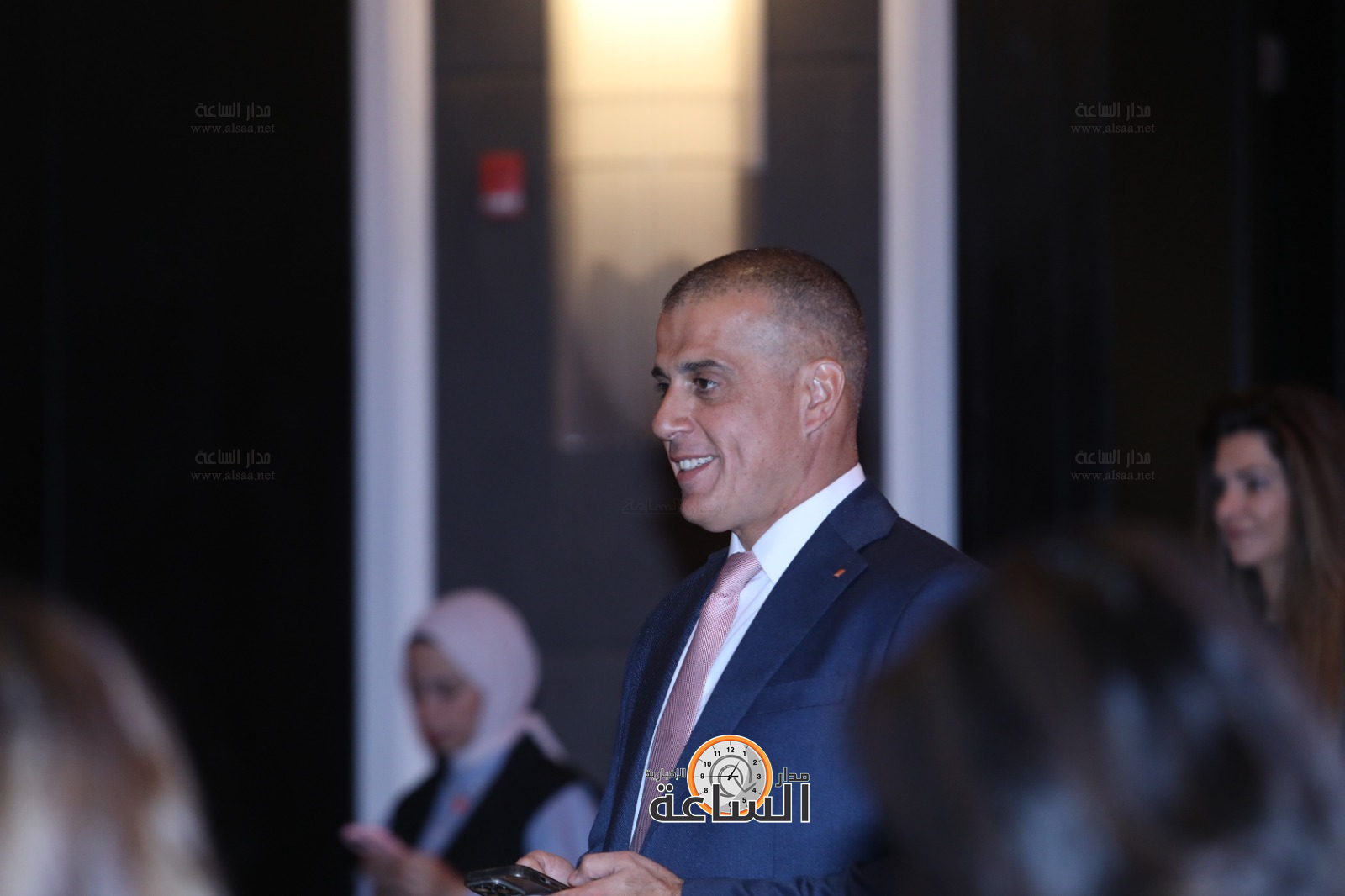 Madar Al-Saa Images 0.6411573011107123