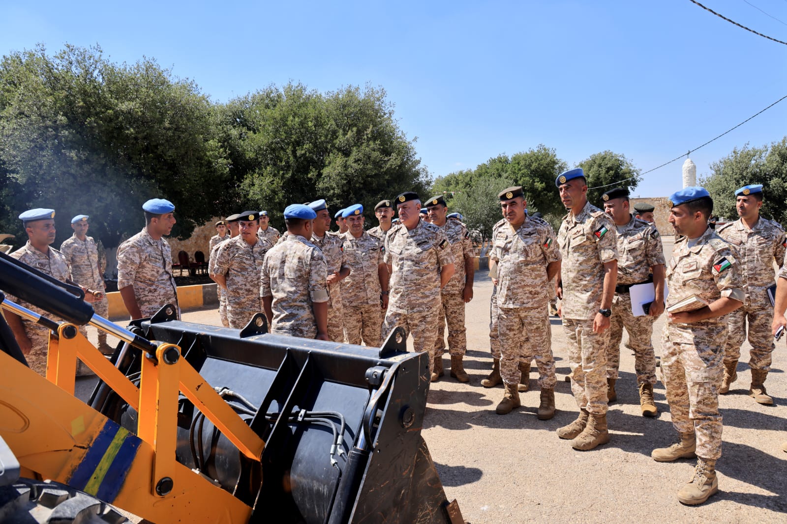 Madar Al-Saa Images 0.8085566495265084