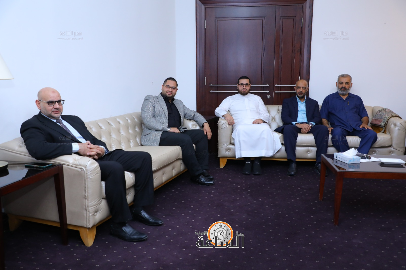 Madar Al-Saa Images 0.4231883807669854