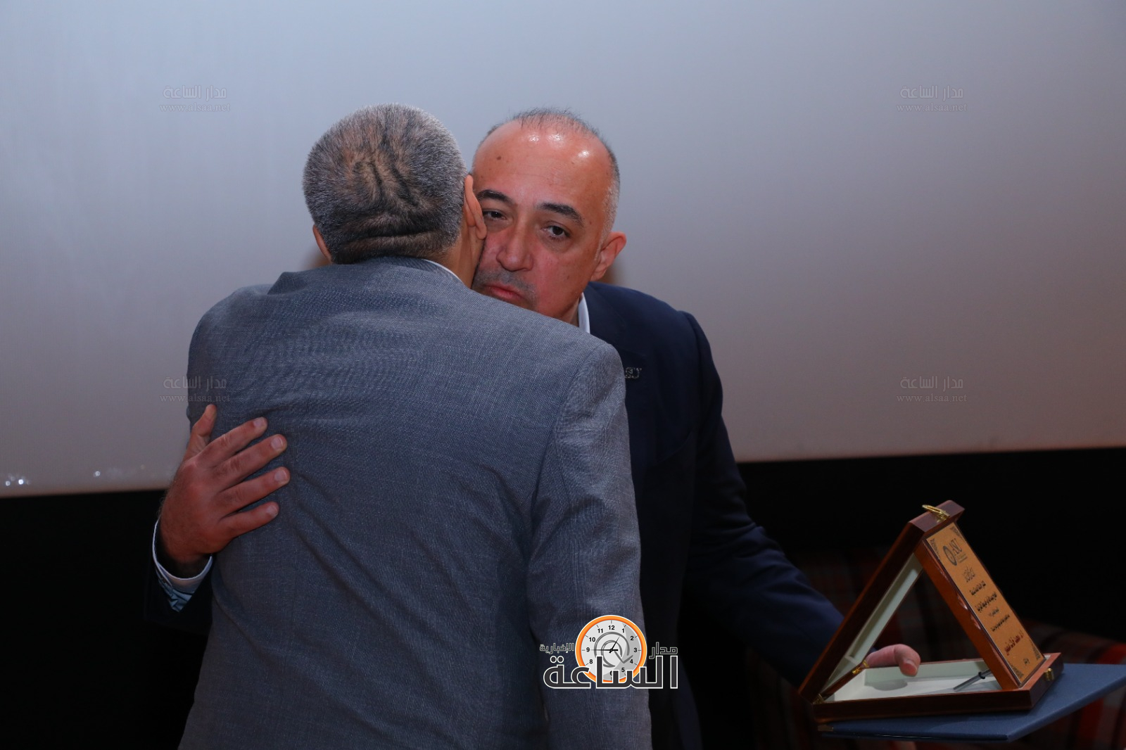 Madar Al-Saa Images 0.5458547021250828