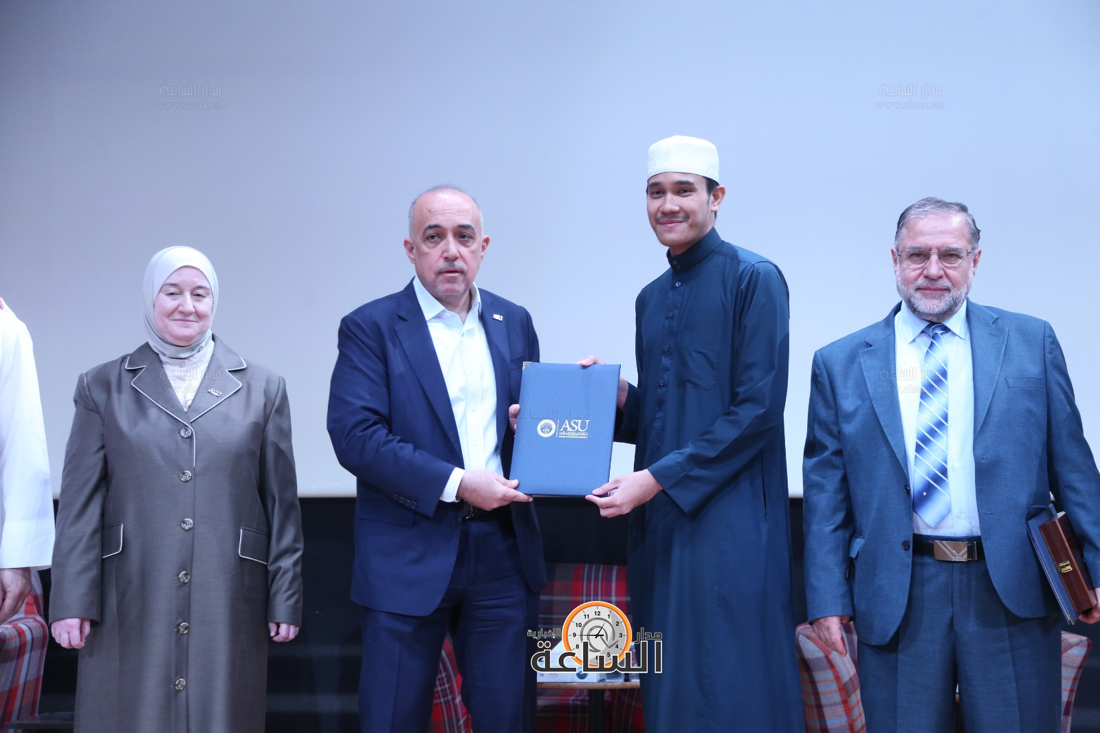 Madar Al-Saa Images 0.5198410786577421