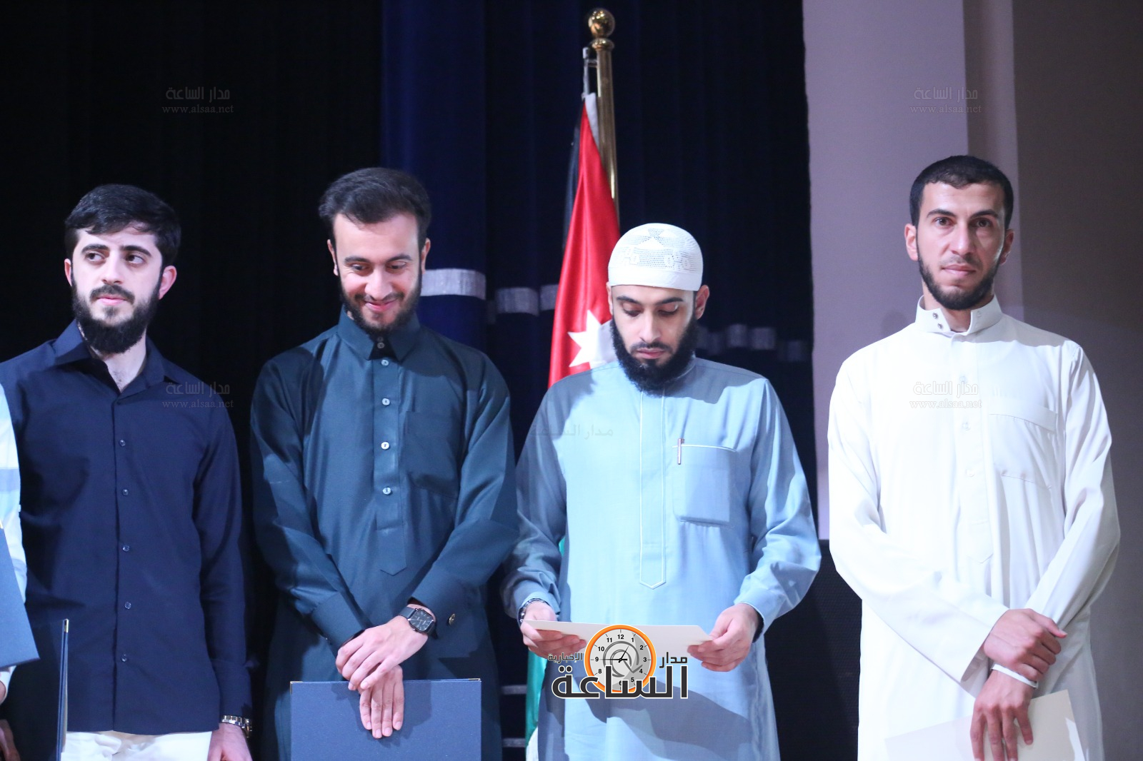 Madar Al-Saa Images 0.9825094500959262