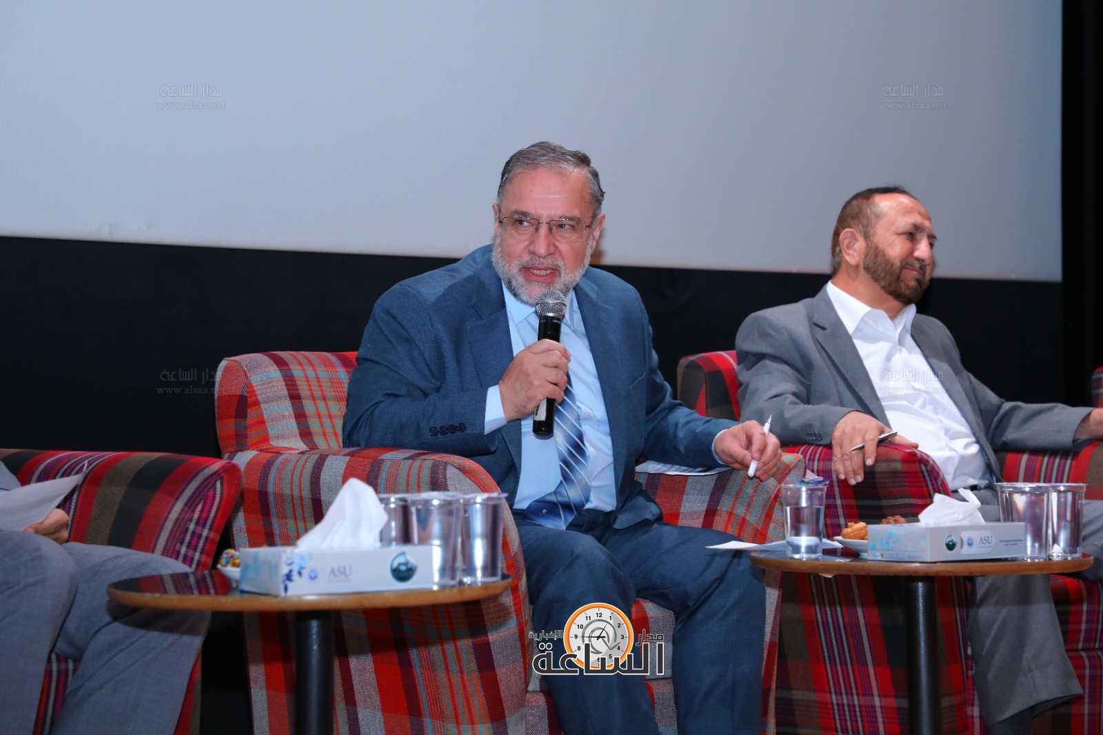 Madar Al-Saa Images 0.2776853297250481