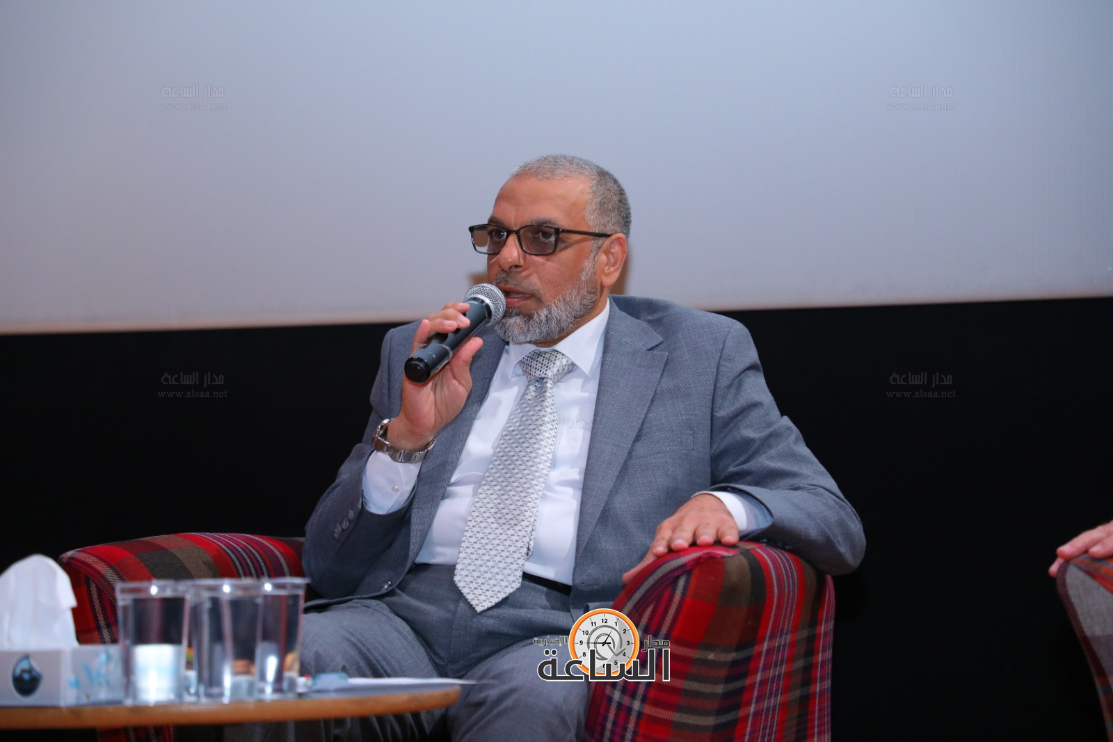 Madar Al-Saa Images 0.6164299290760442