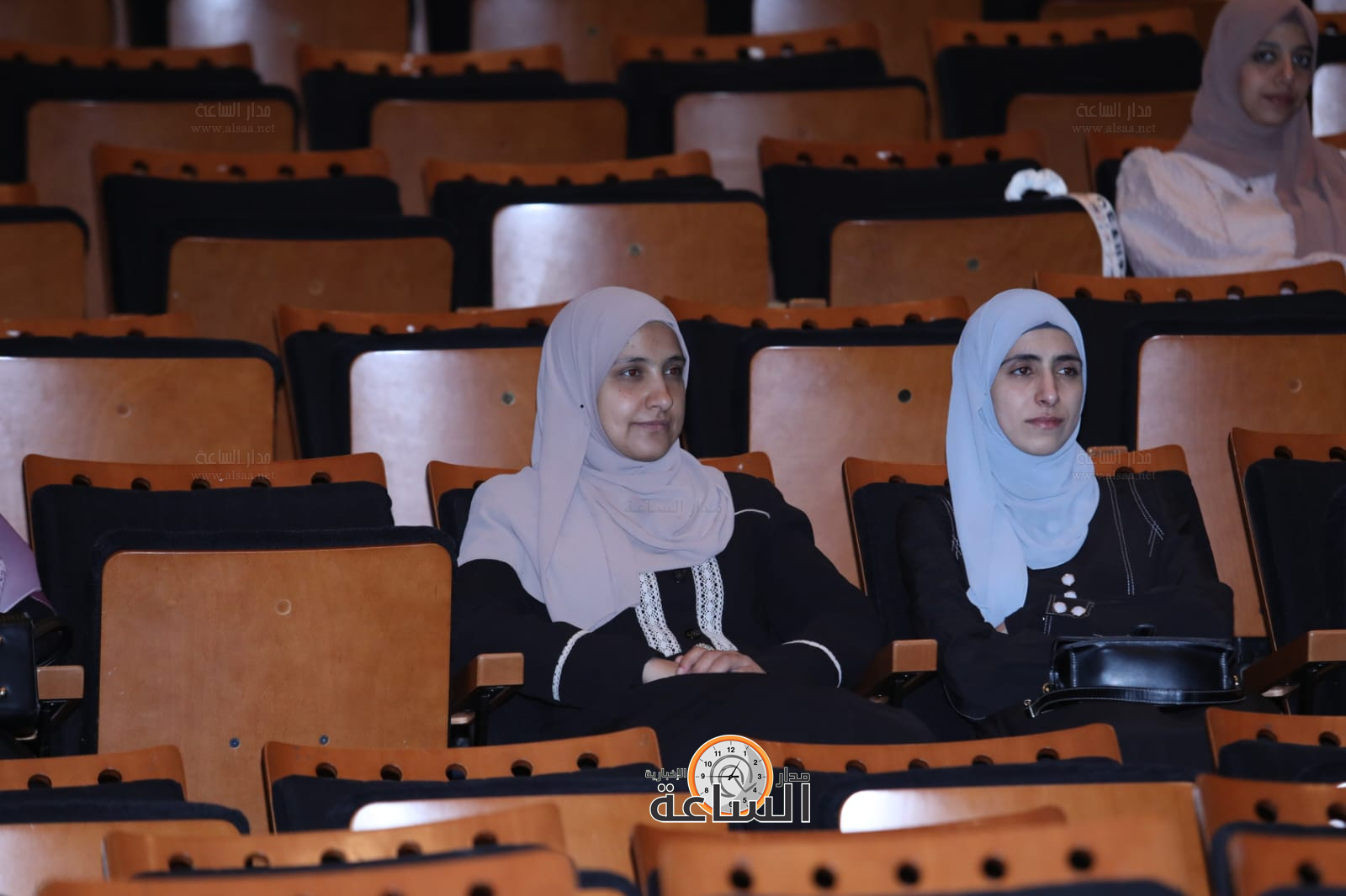 Madar Al-Saa Images 0.7479962544282894