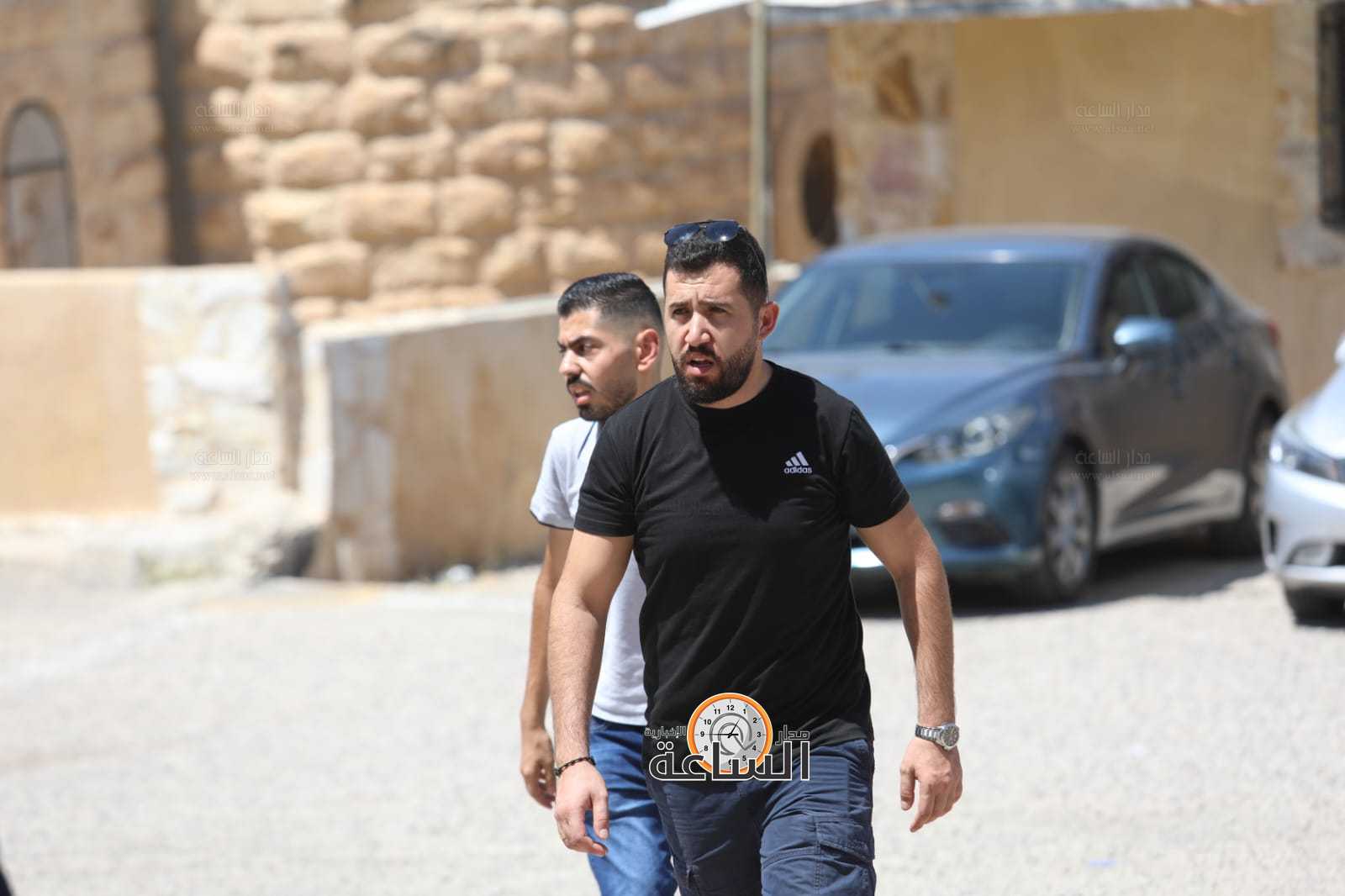 Madar Al-Saa Images 0.05012063018509316