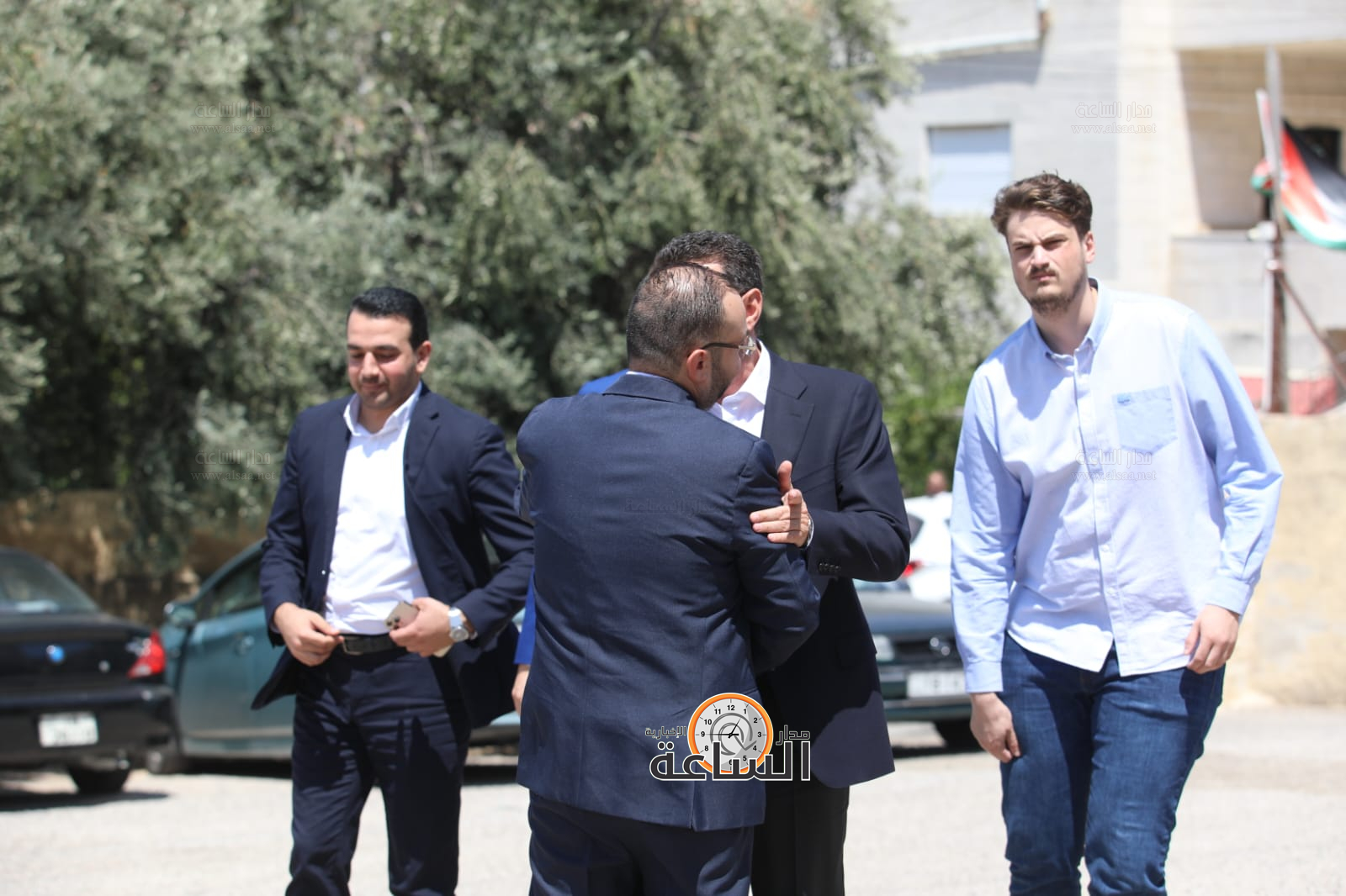 Madar Al-Saa Images 0.09275889057407194