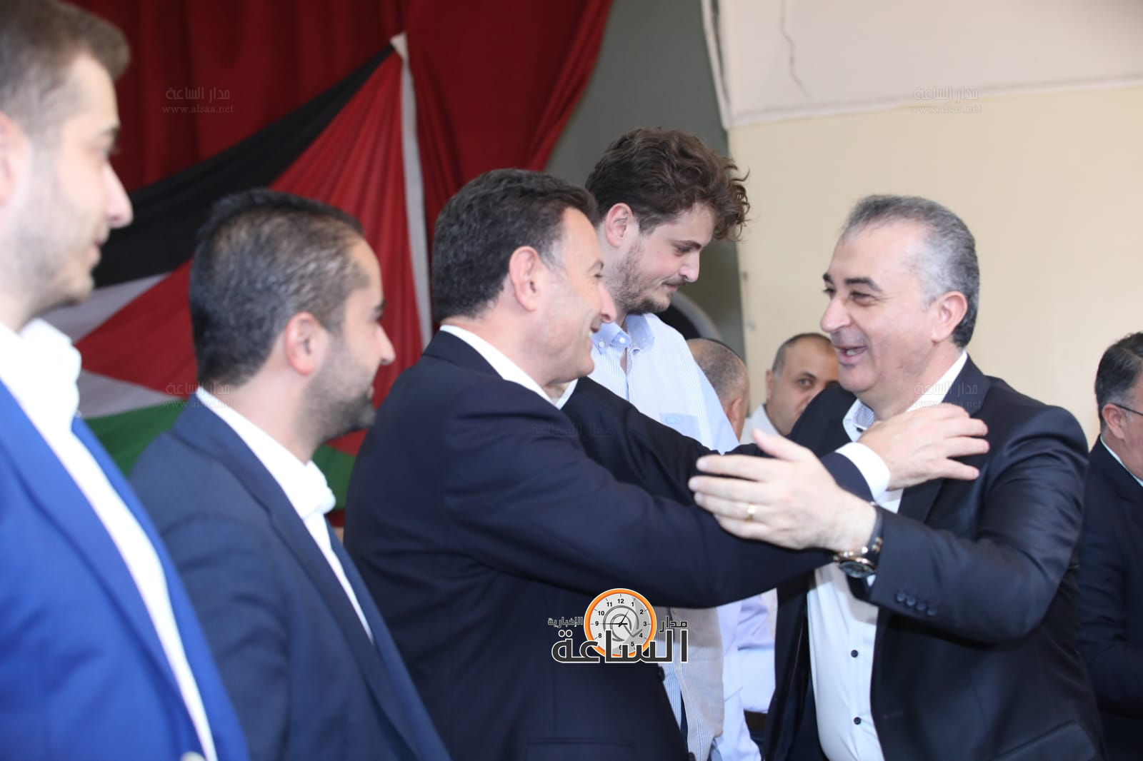 Madar Al-Saa Images 0.007187603010468724